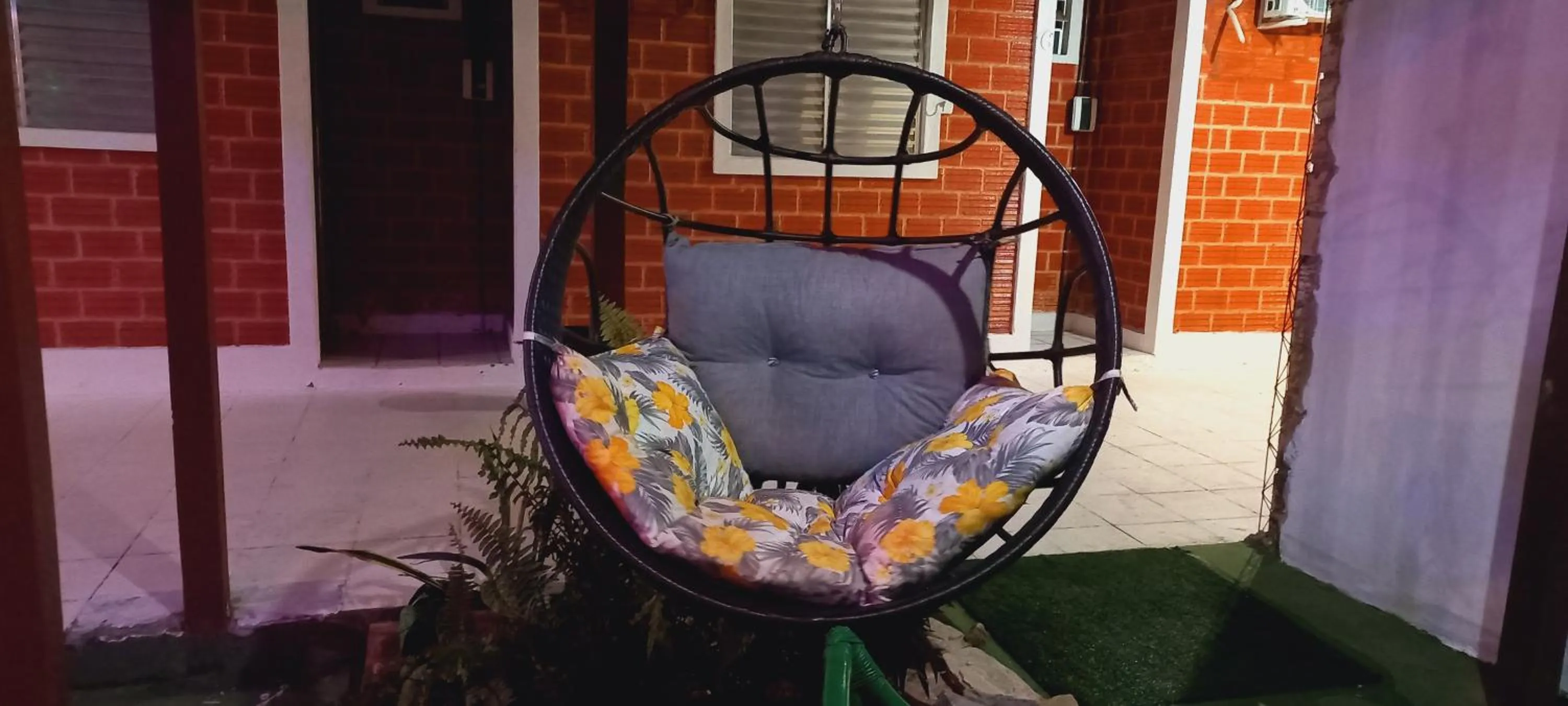 Seating area in Pousada Angatu alter