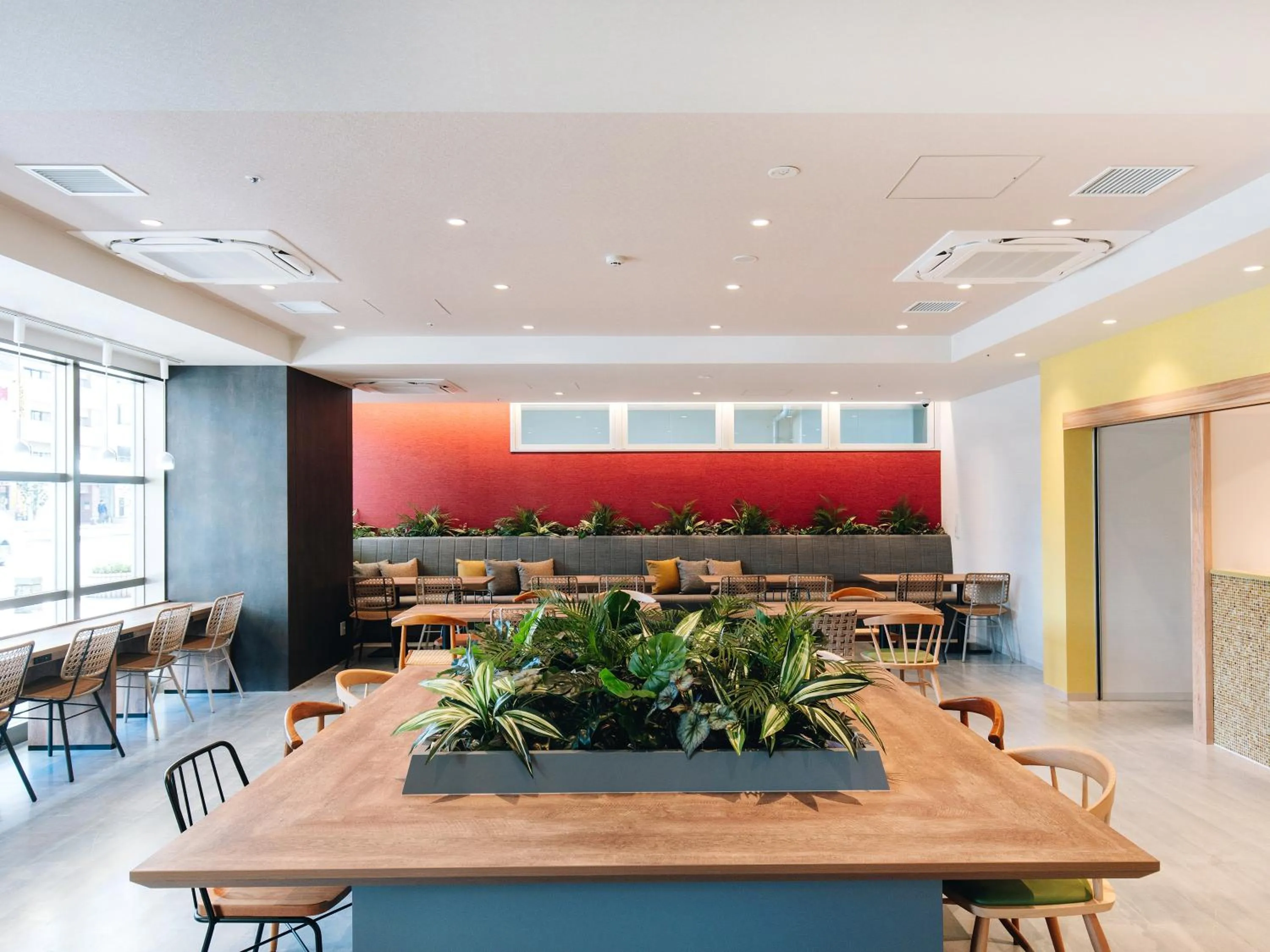 Restaurant/places to eat in Prince Smart Inn Miyazaki