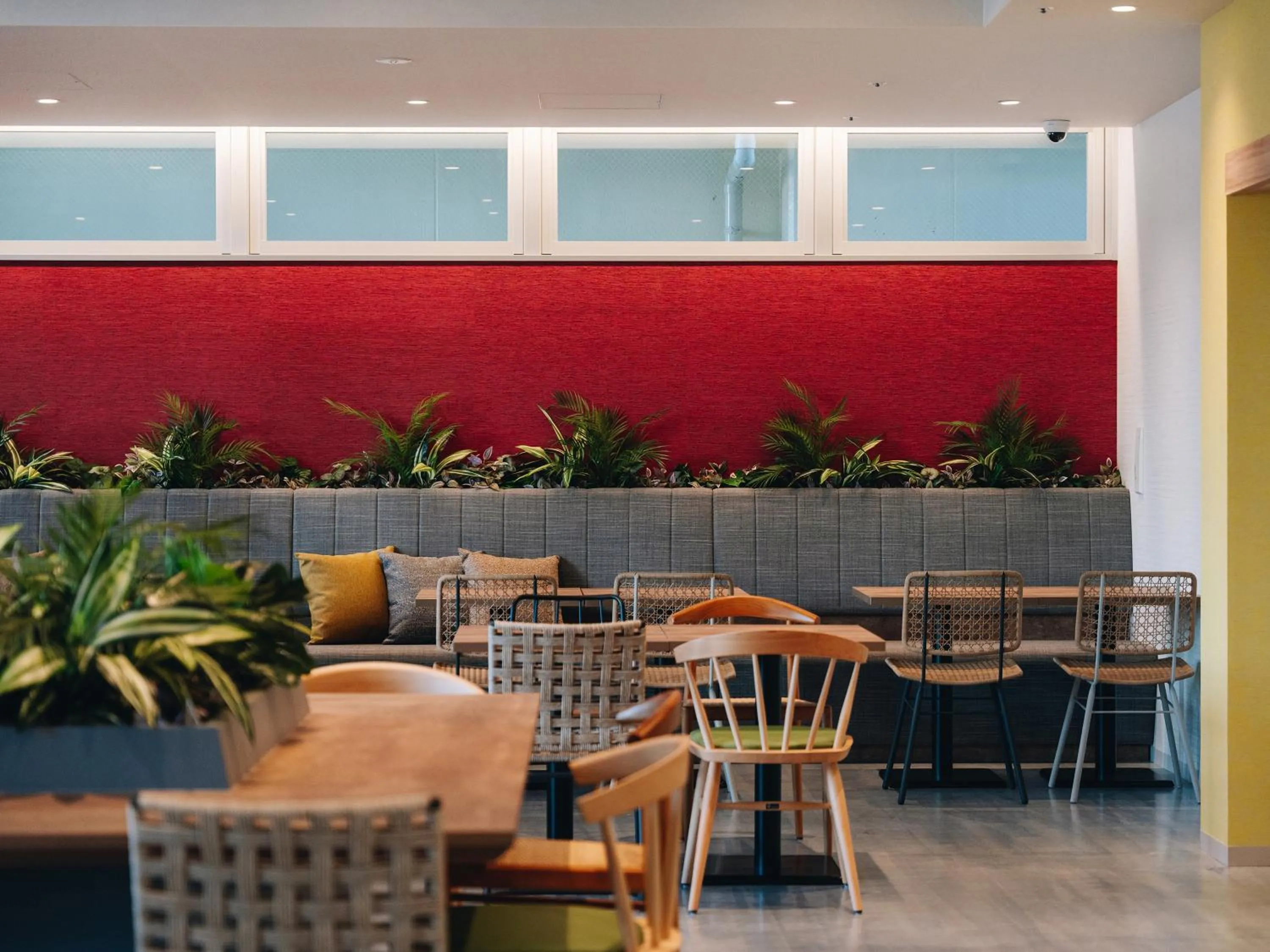 Restaurant/places to eat in Prince Smart Inn Miyazaki