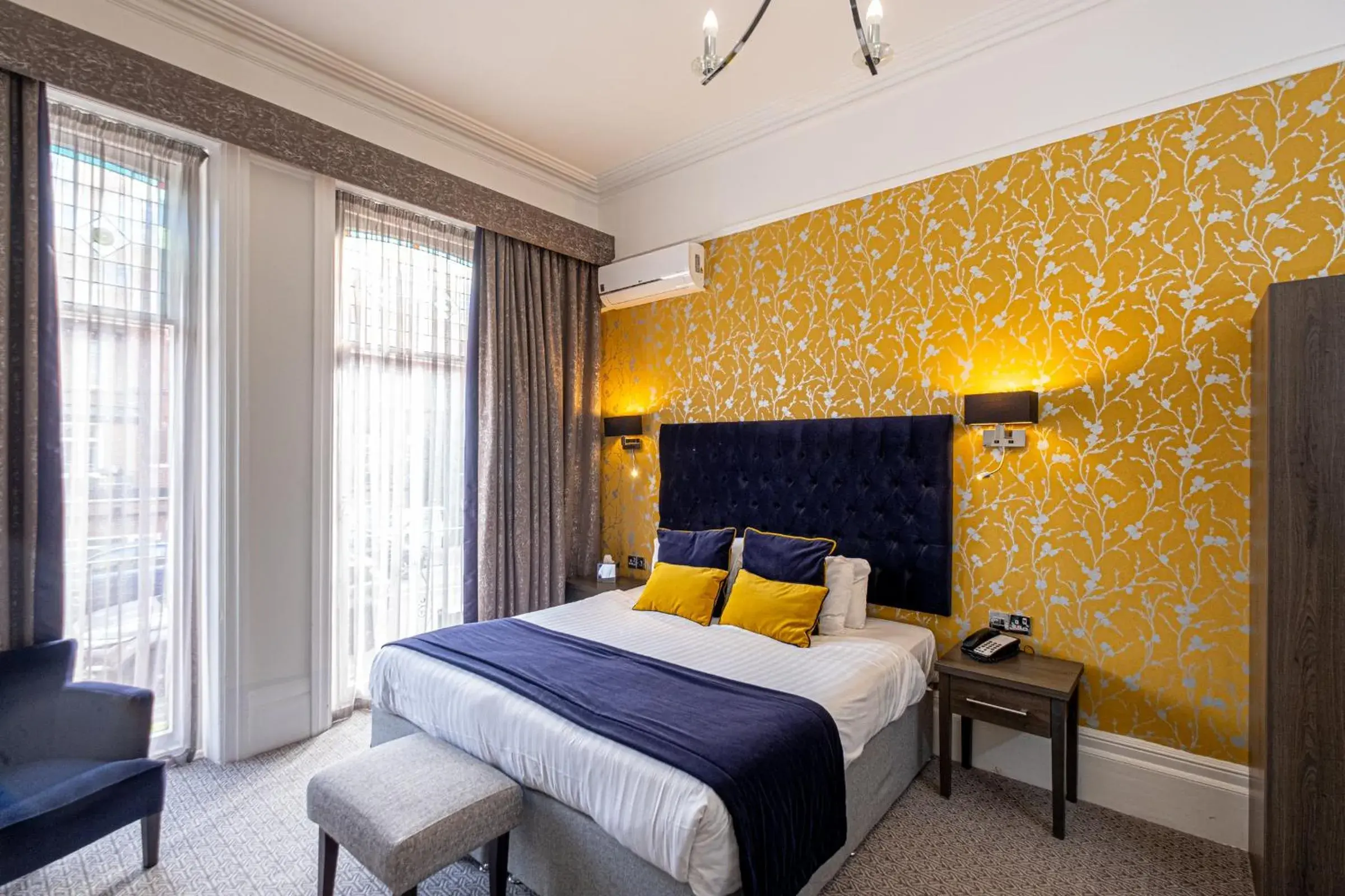 Superior Double or Twin Room with Air Conditioning in Durley Dean Superior Double or Twin Room with Air Conditioning in Durley Dean