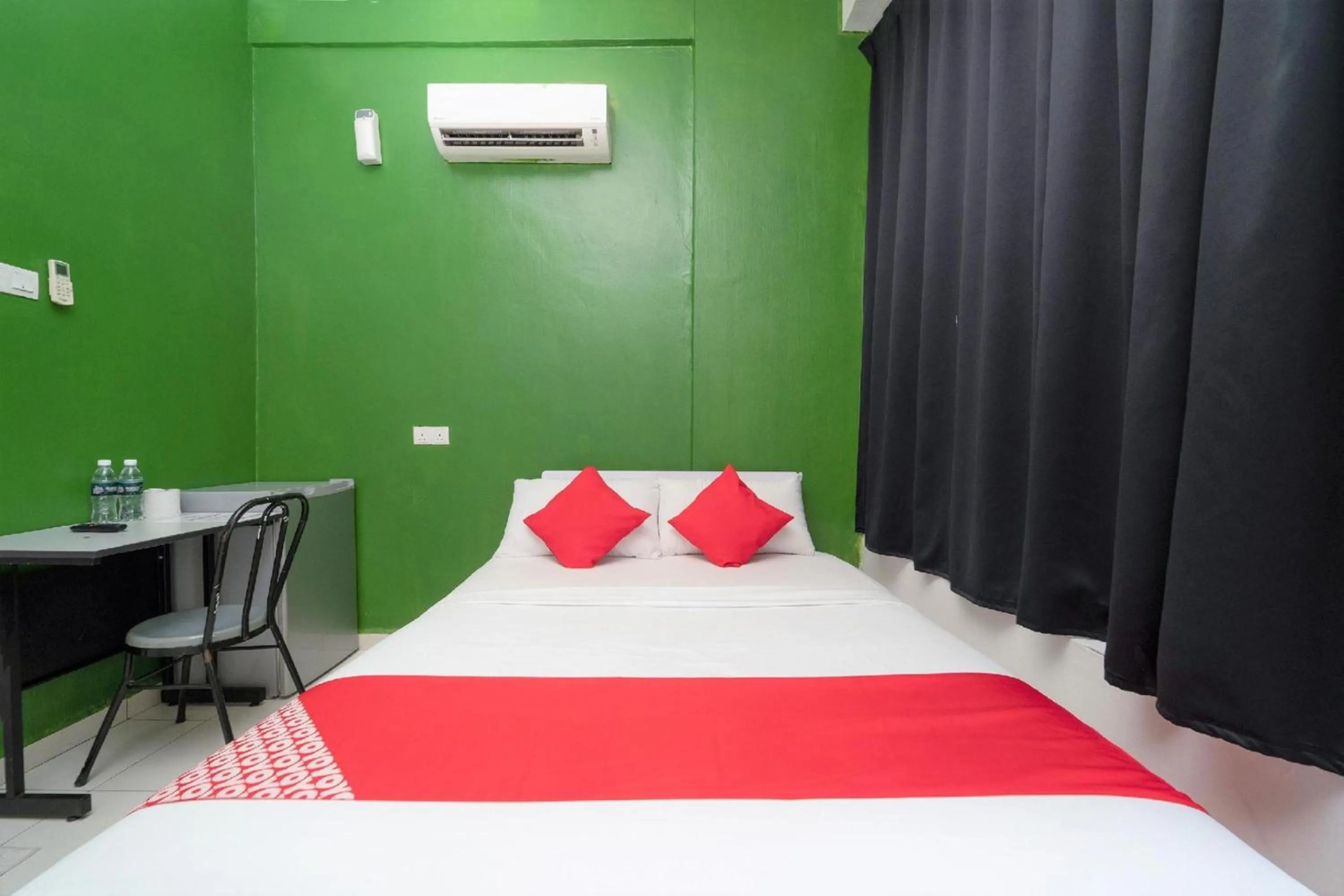 Bedroom, Bed in Hotel O My Budget Home