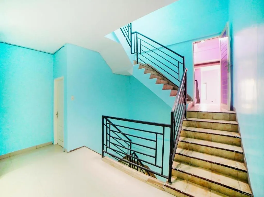 Property building in Sg Premium Guest House By Helocus