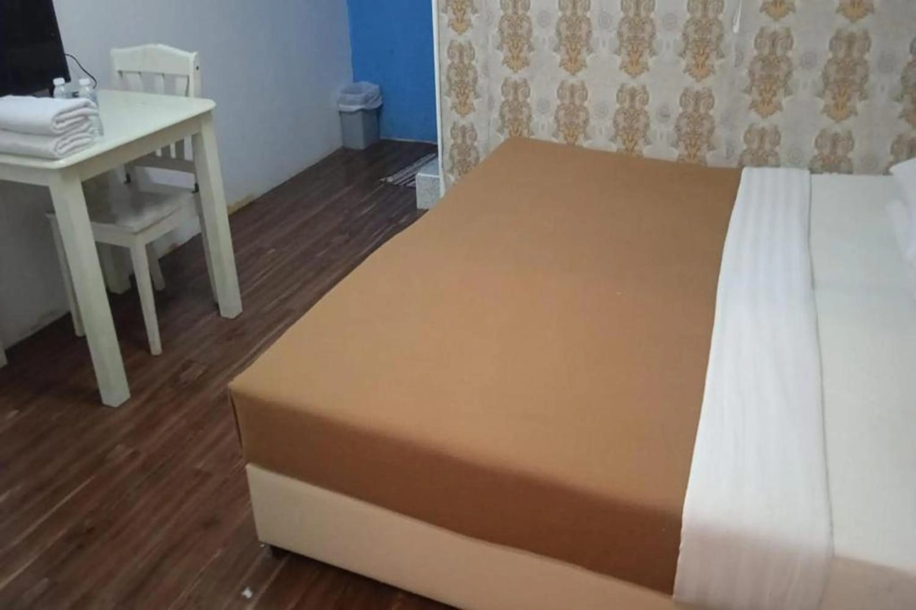 Bed in F Hotel Bayan Lepas