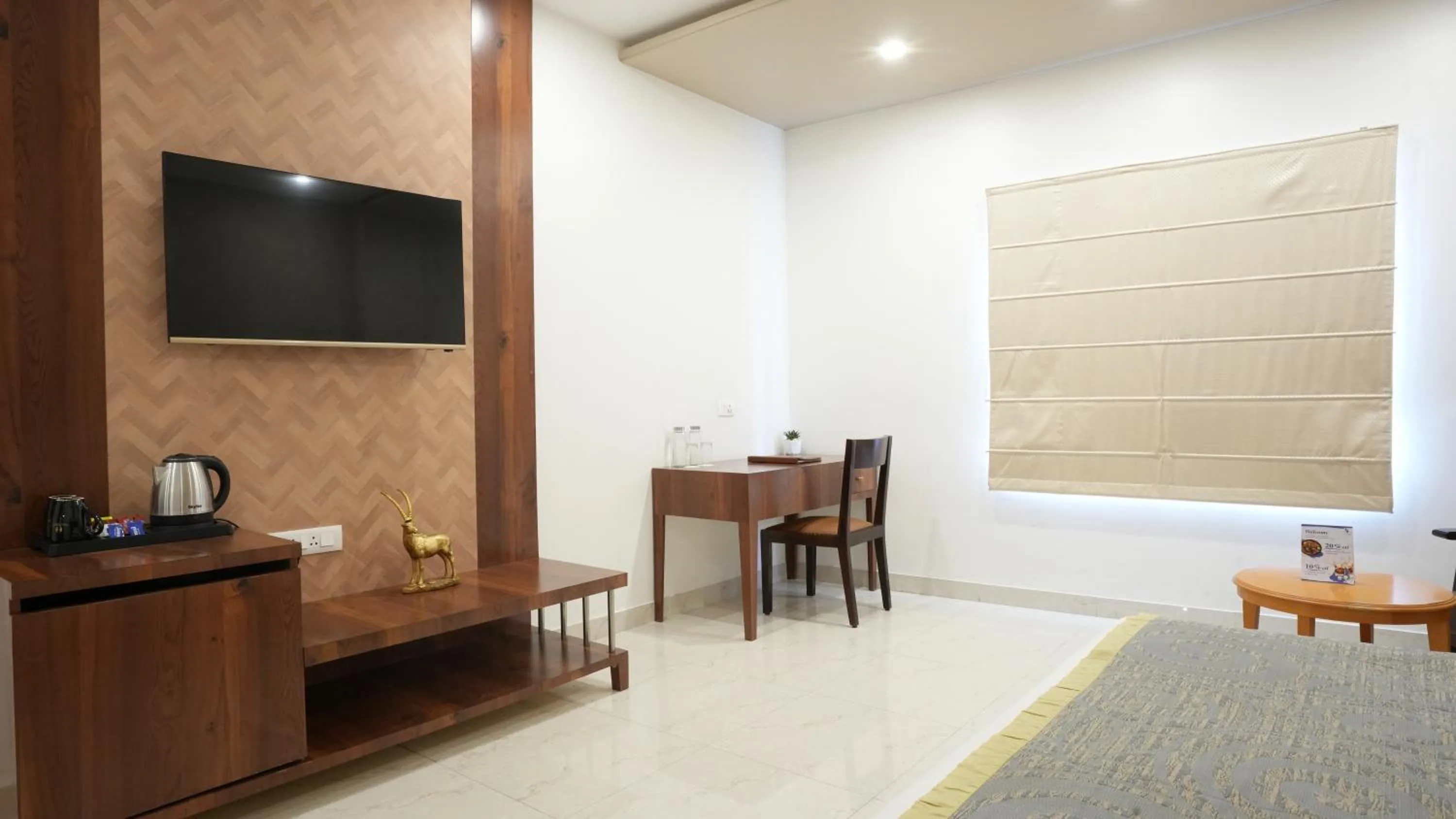 TV and multimedia in Stamps by Eight Continents, Jodhpur