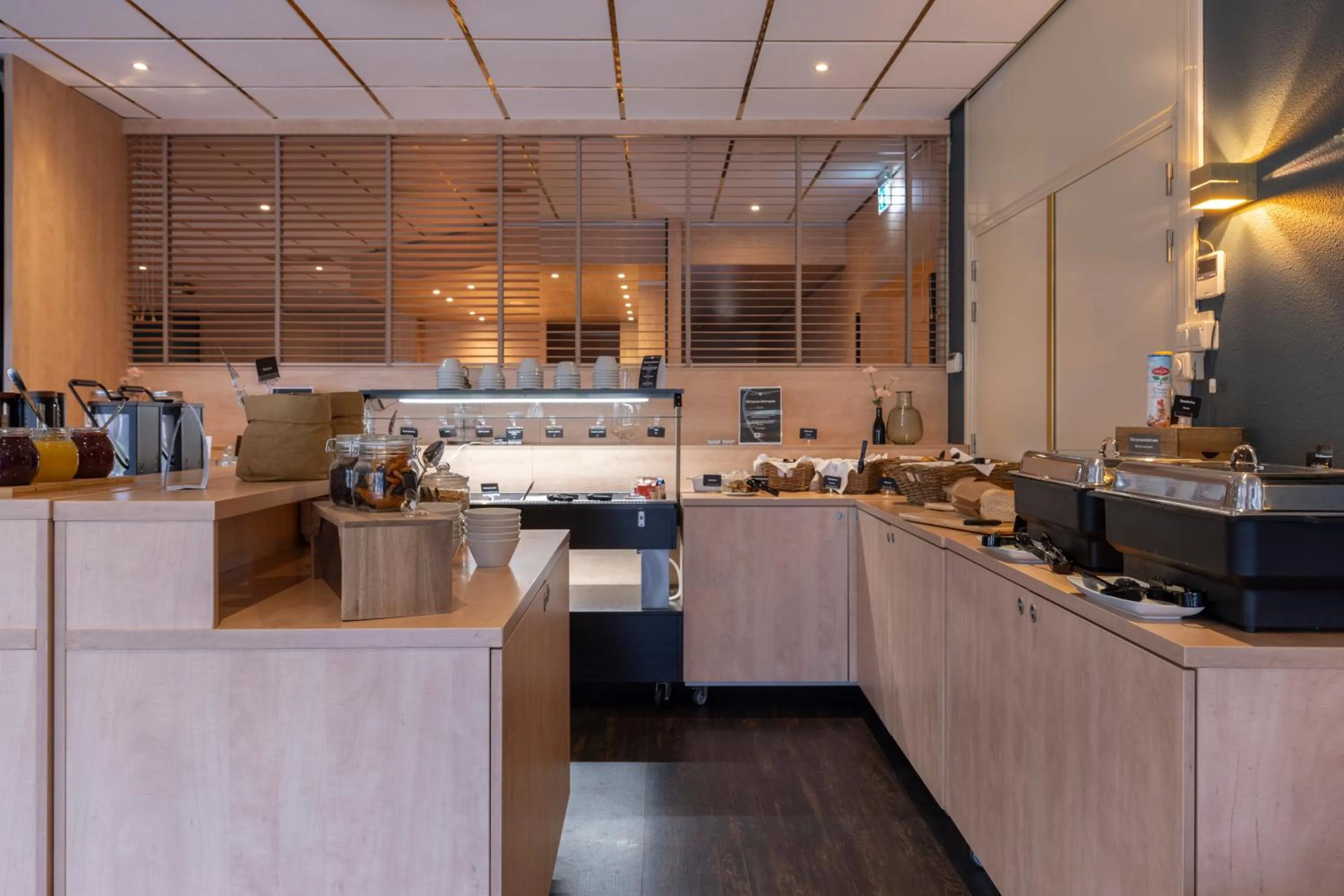 Breakfast in Fletcher Hotel-Restaurant Langewold