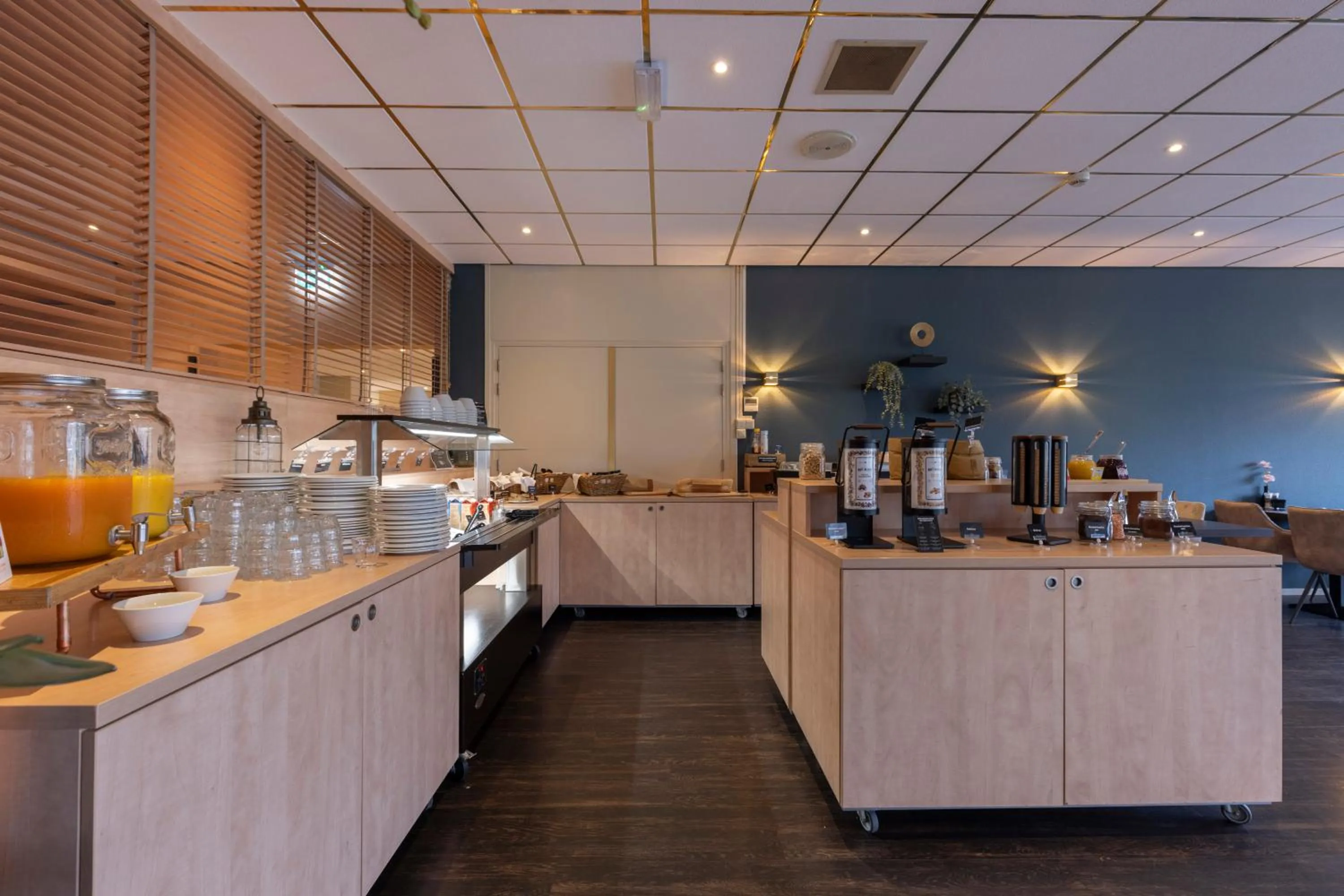 Breakfast in Fletcher Hotel-Restaurant Langewold