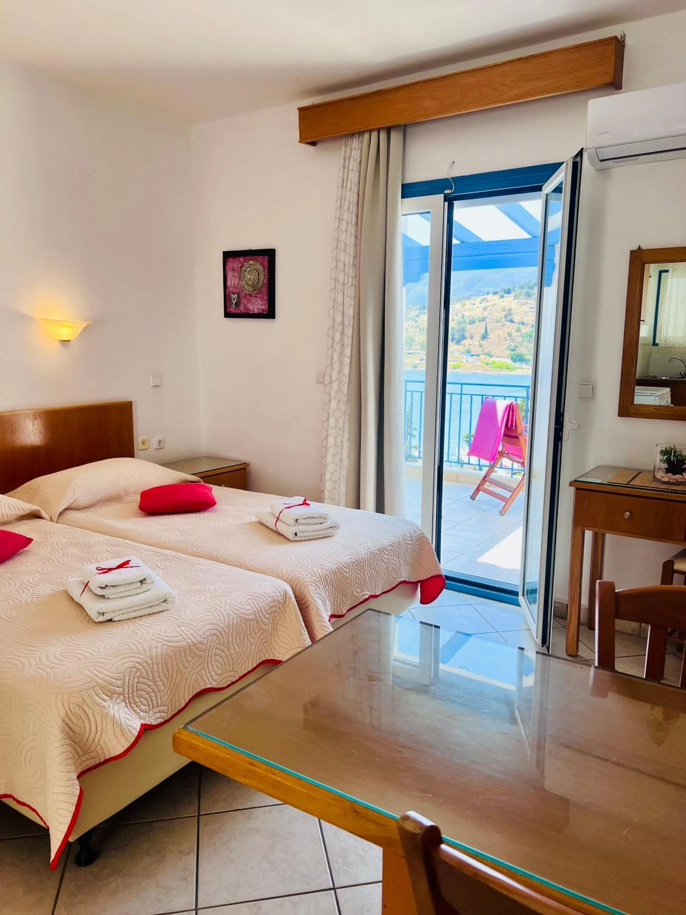 Bedroom, Bed in KTM Sunny Villas