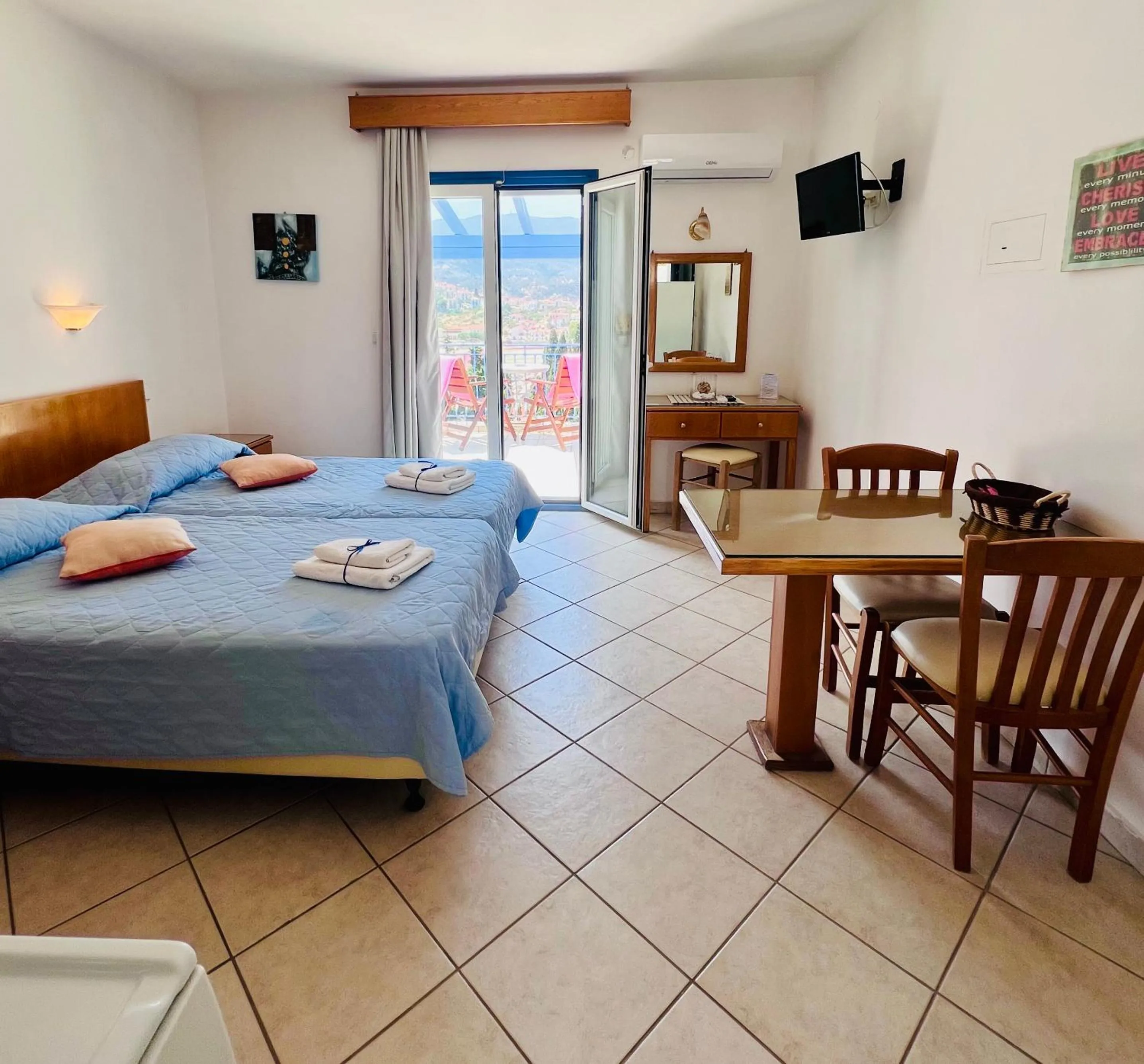 Bed in KTM Sunny Villas