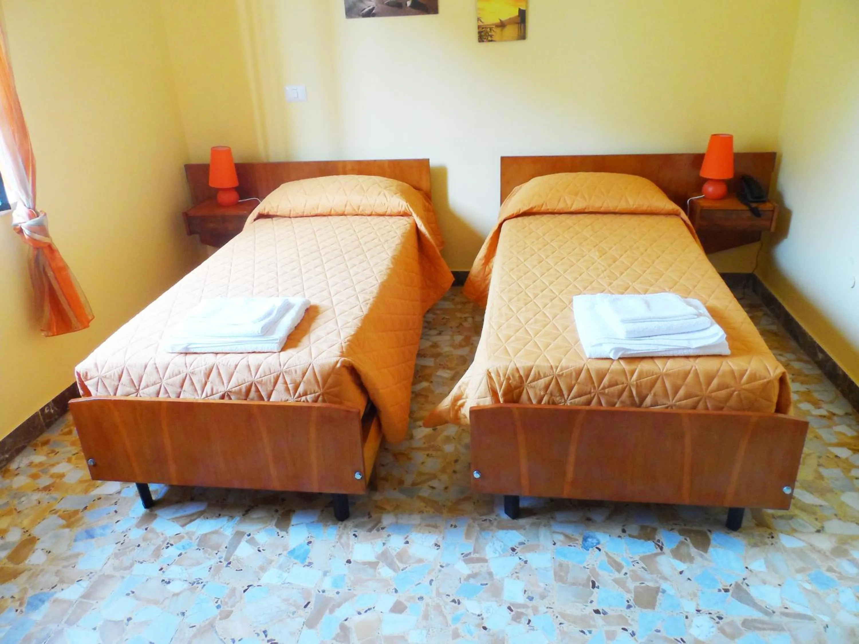 Bed in B&B Civico 115