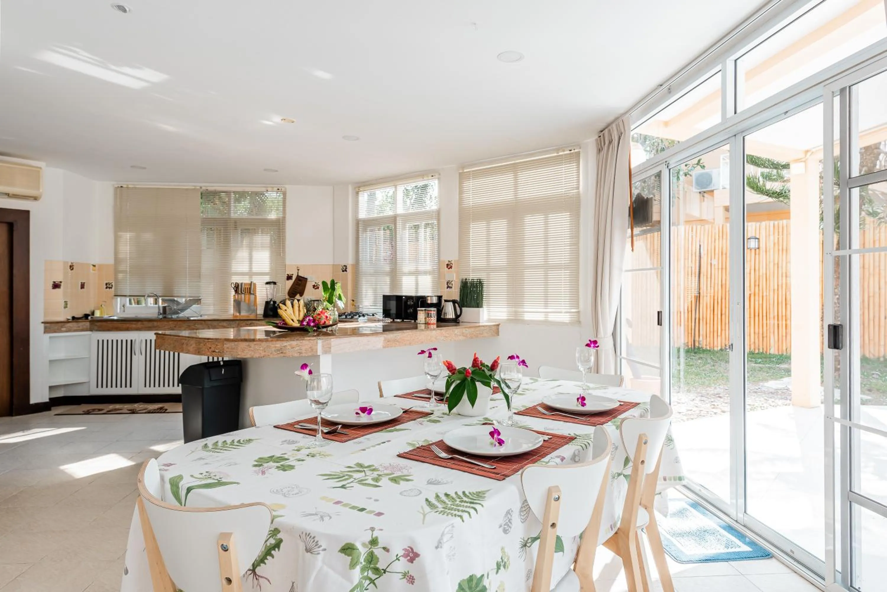 Dining area in Twin Villas Ao Nang