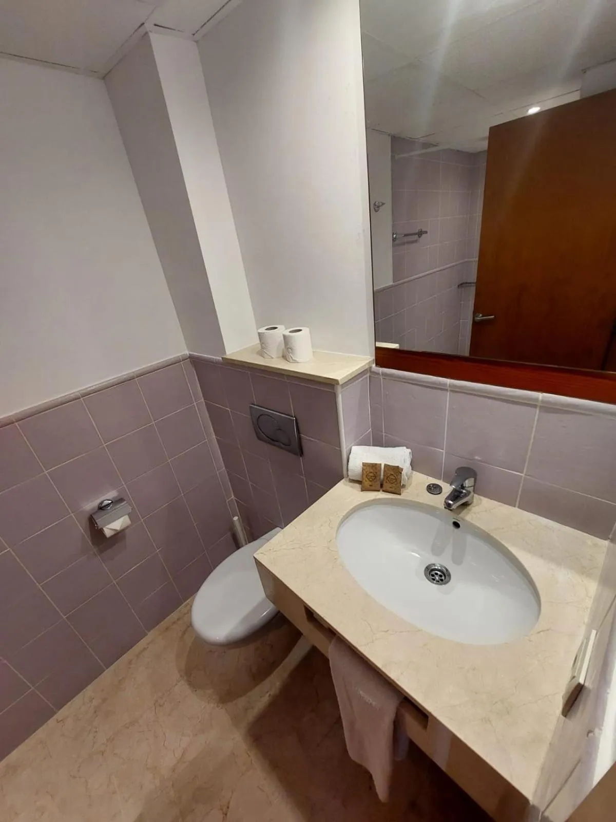 Toilet in My Rooms Manacor Centre by My Rooms Hotels