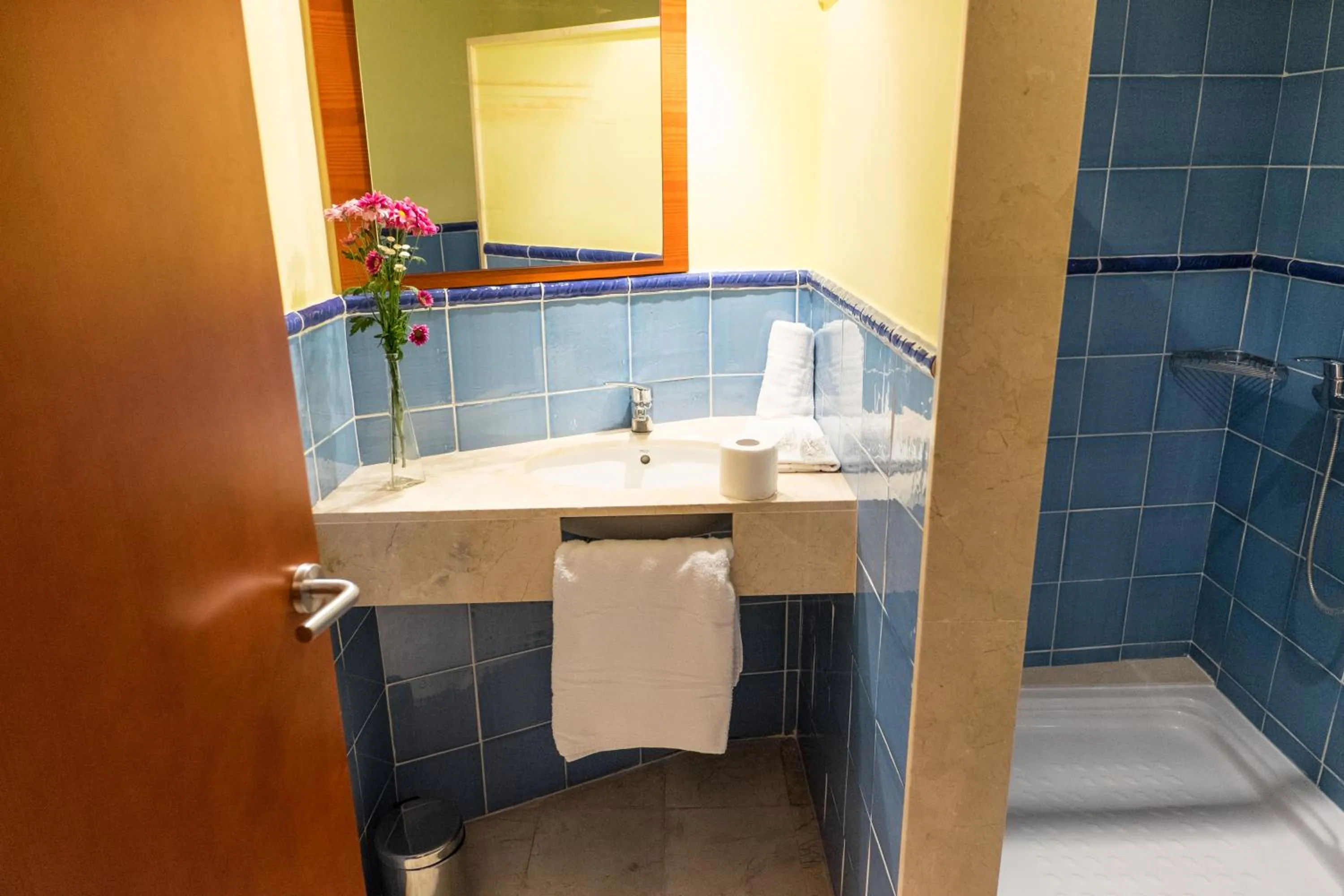 Bathroom in My Rooms Manacor Centre by My Rooms Hotels