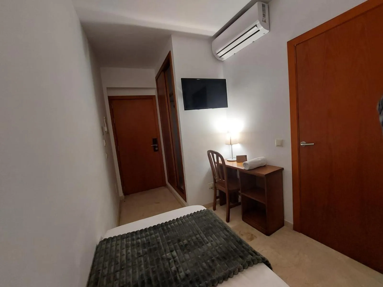 Bed in My Rooms Manacor Centre by My Rooms Hotels