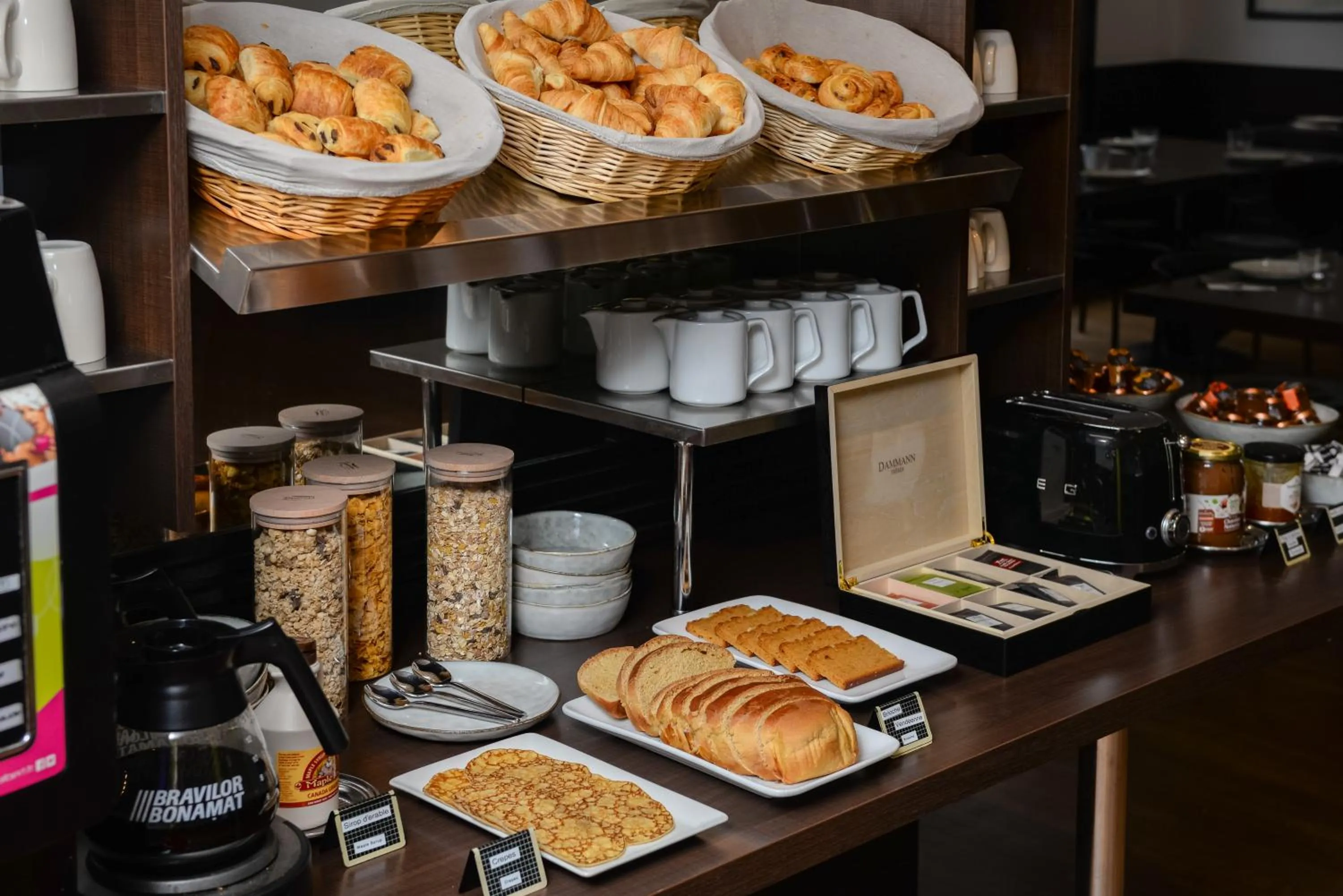 Buffet breakfast in Kyriad Prestige Les Sables d'Olonne - Plage - Centre des Congrès