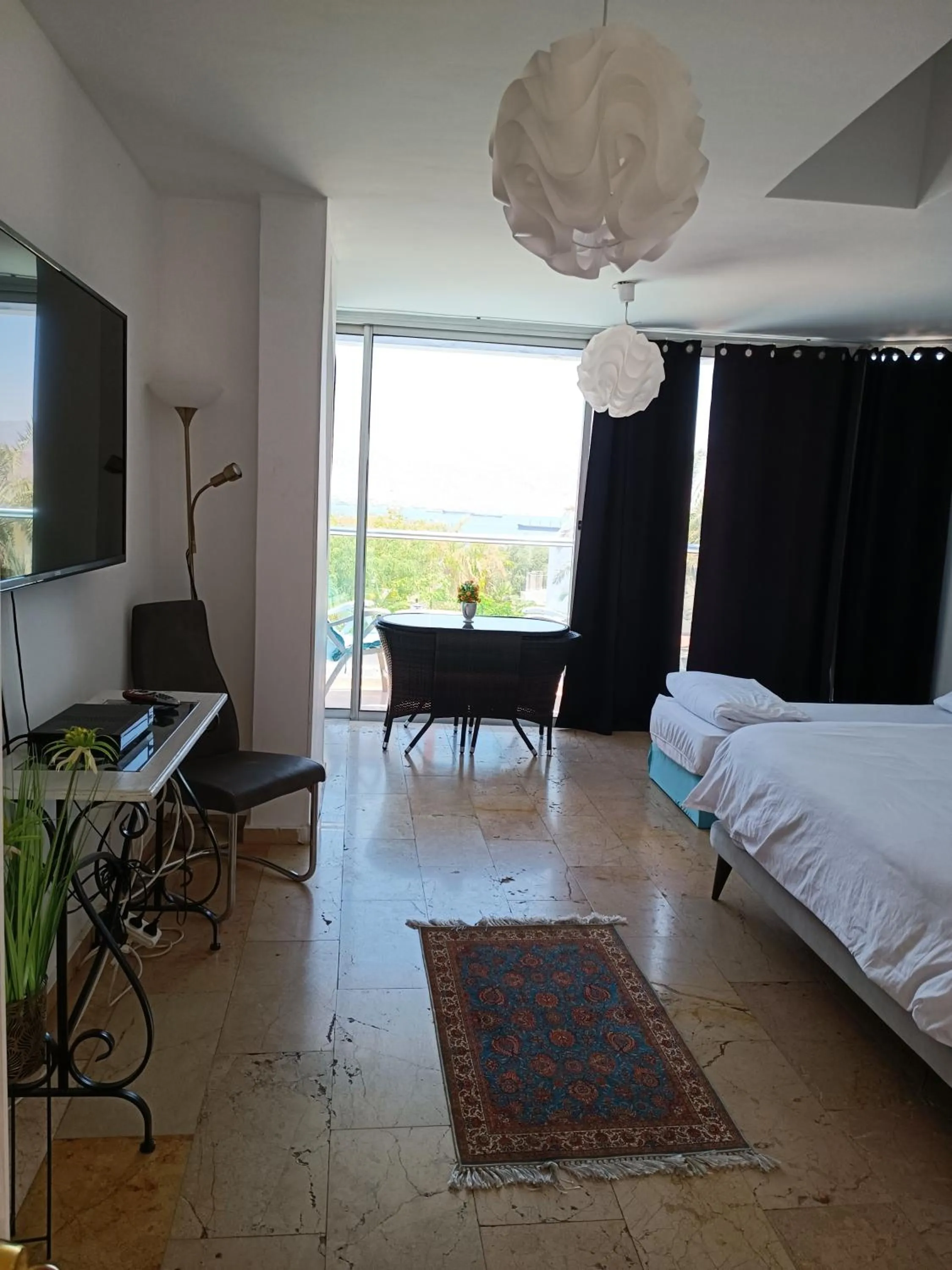 Bedroom, Bed in Custo Club