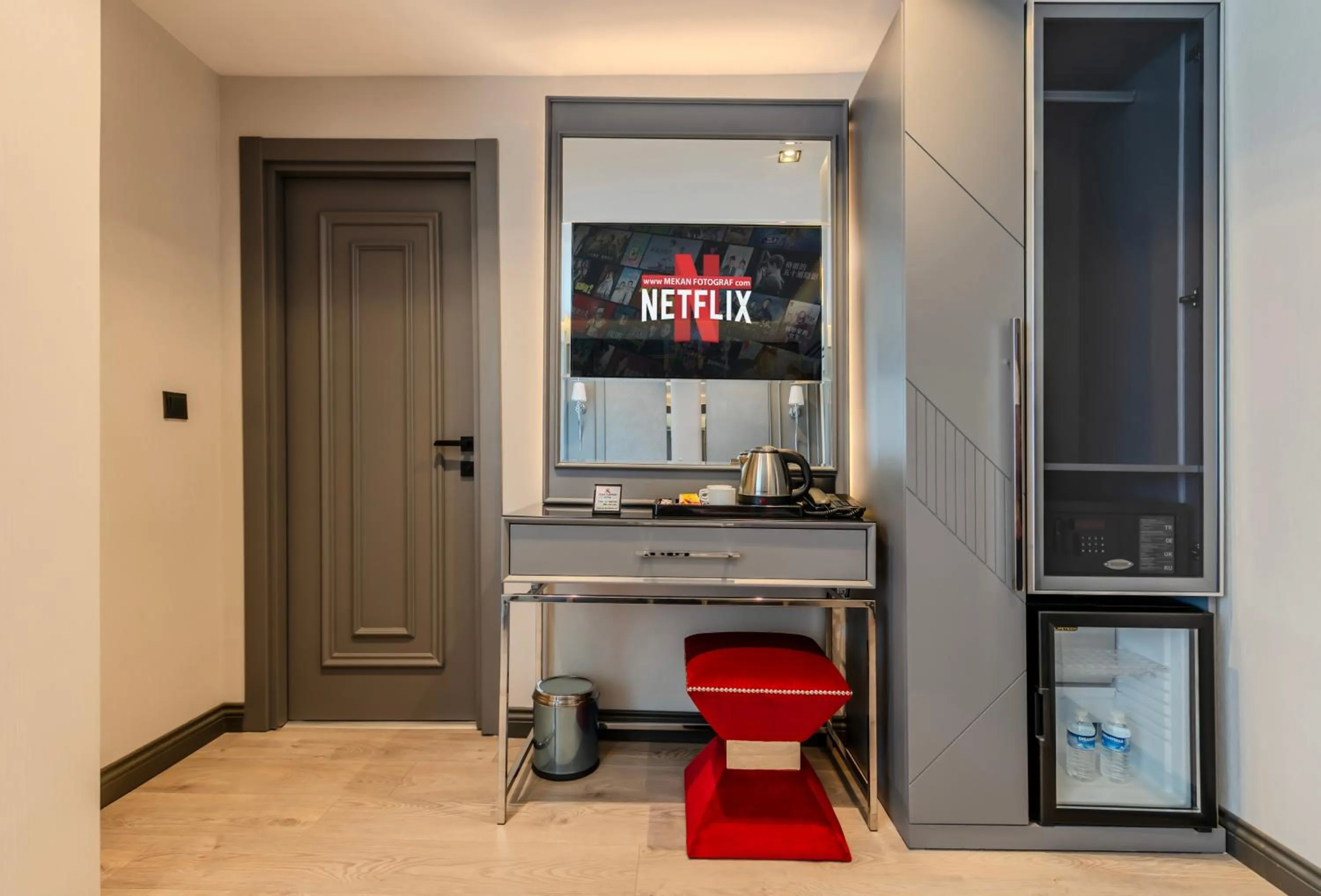 TV and multimedia in Atar Airport Hotel - Spa & Wellness