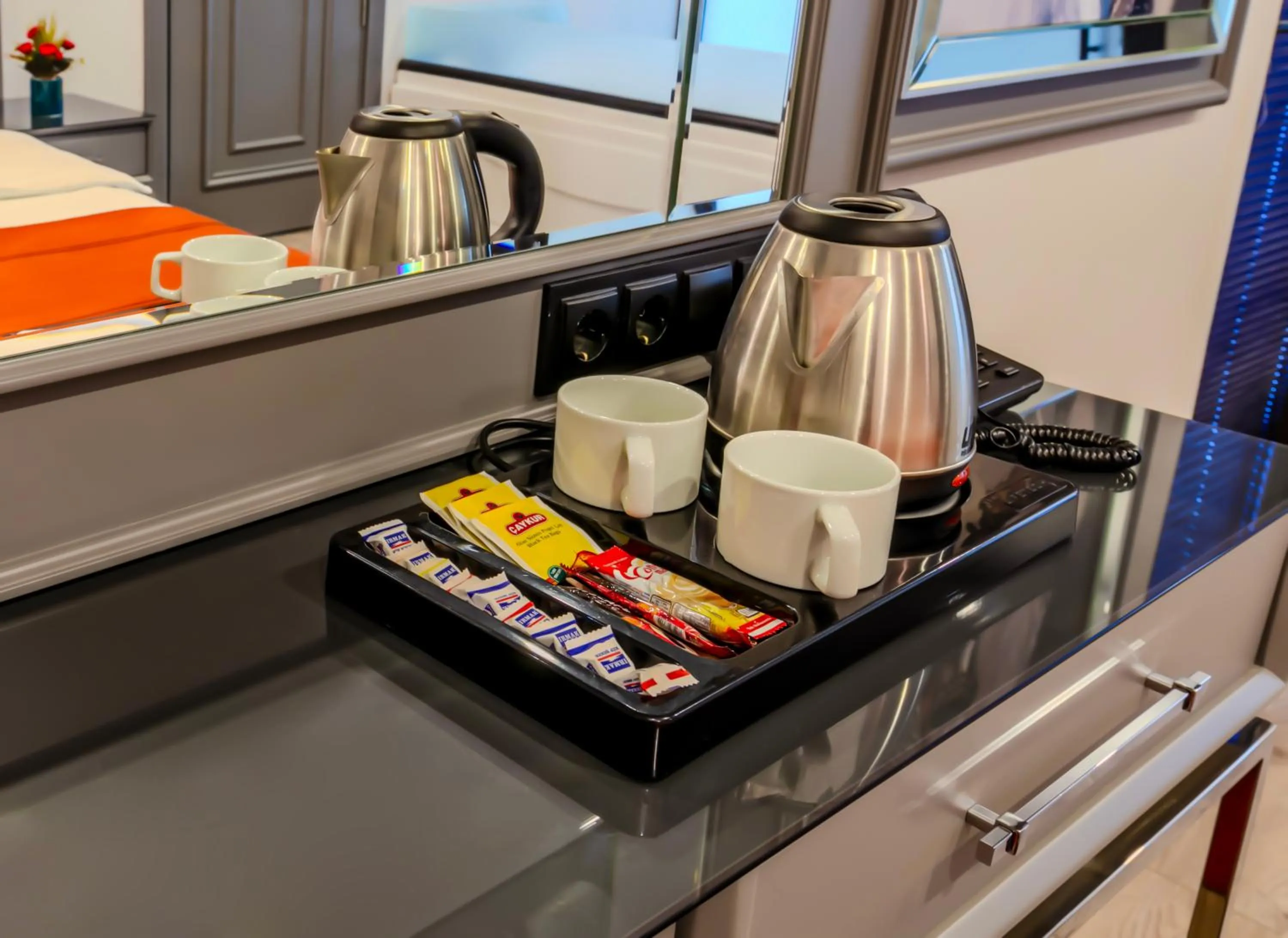 Coffee/tea facilities in Atar Airport Hotel - Spa & Wellness