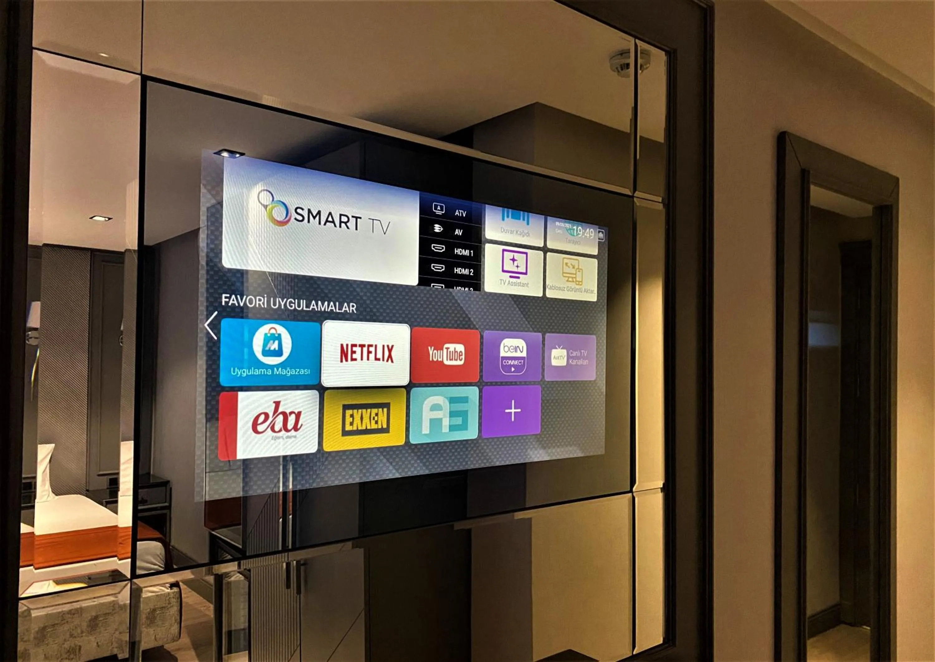TV and multimedia in Atar Airport Hotel - Spa & Wellness