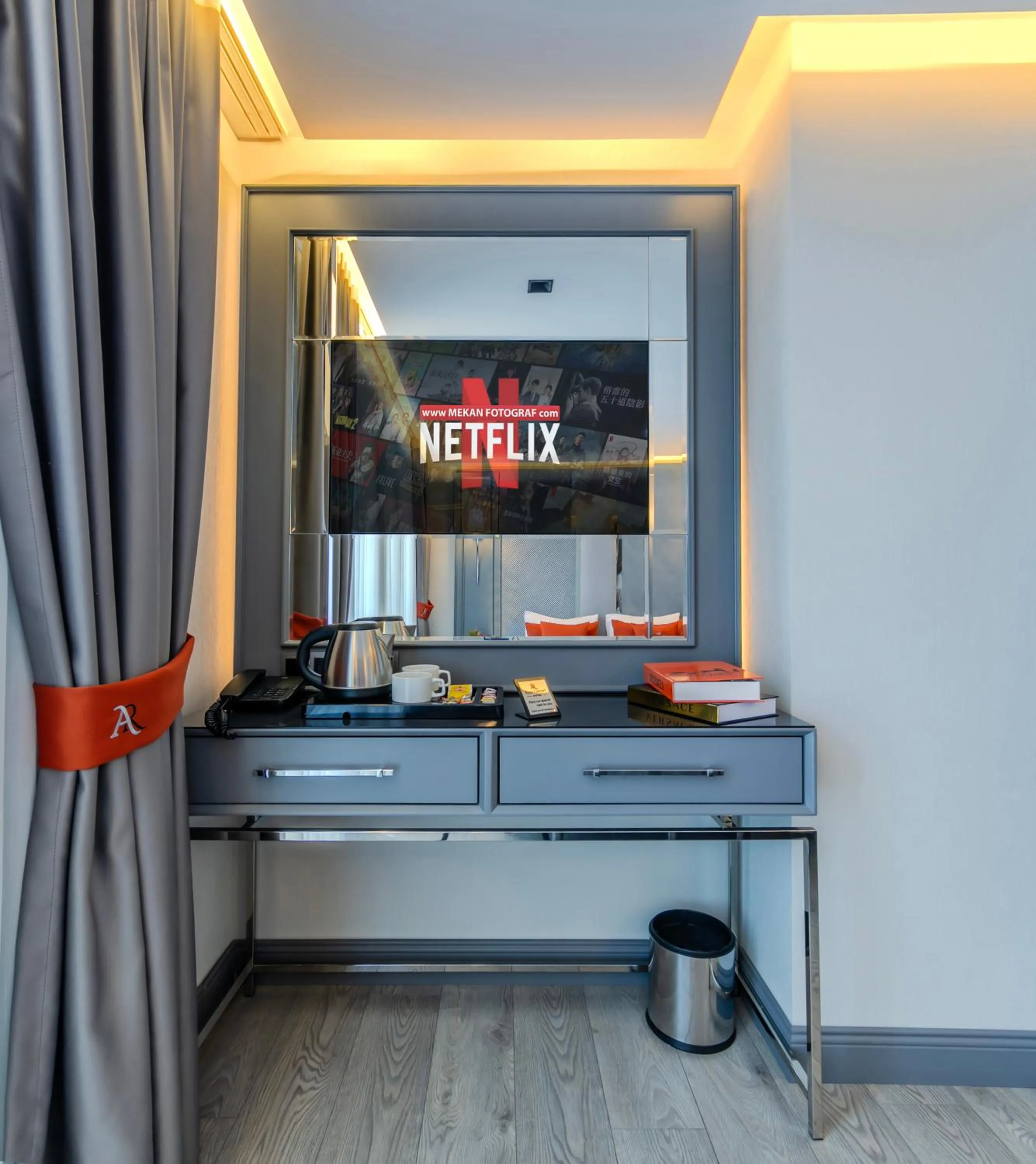 TV and multimedia in Atar Airport Hotel - Spa & Wellness