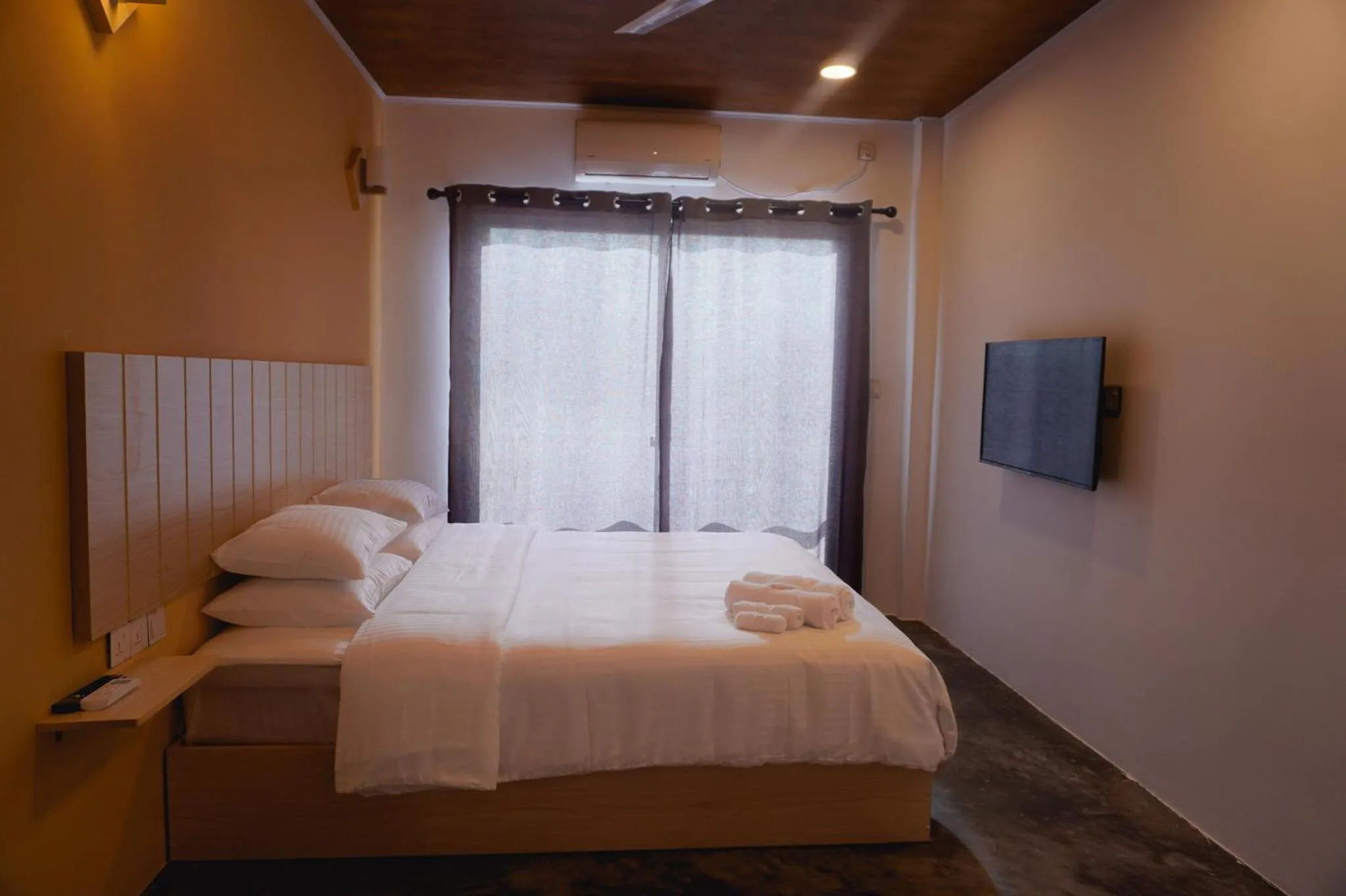 Photo of the whole room in The Zen Den