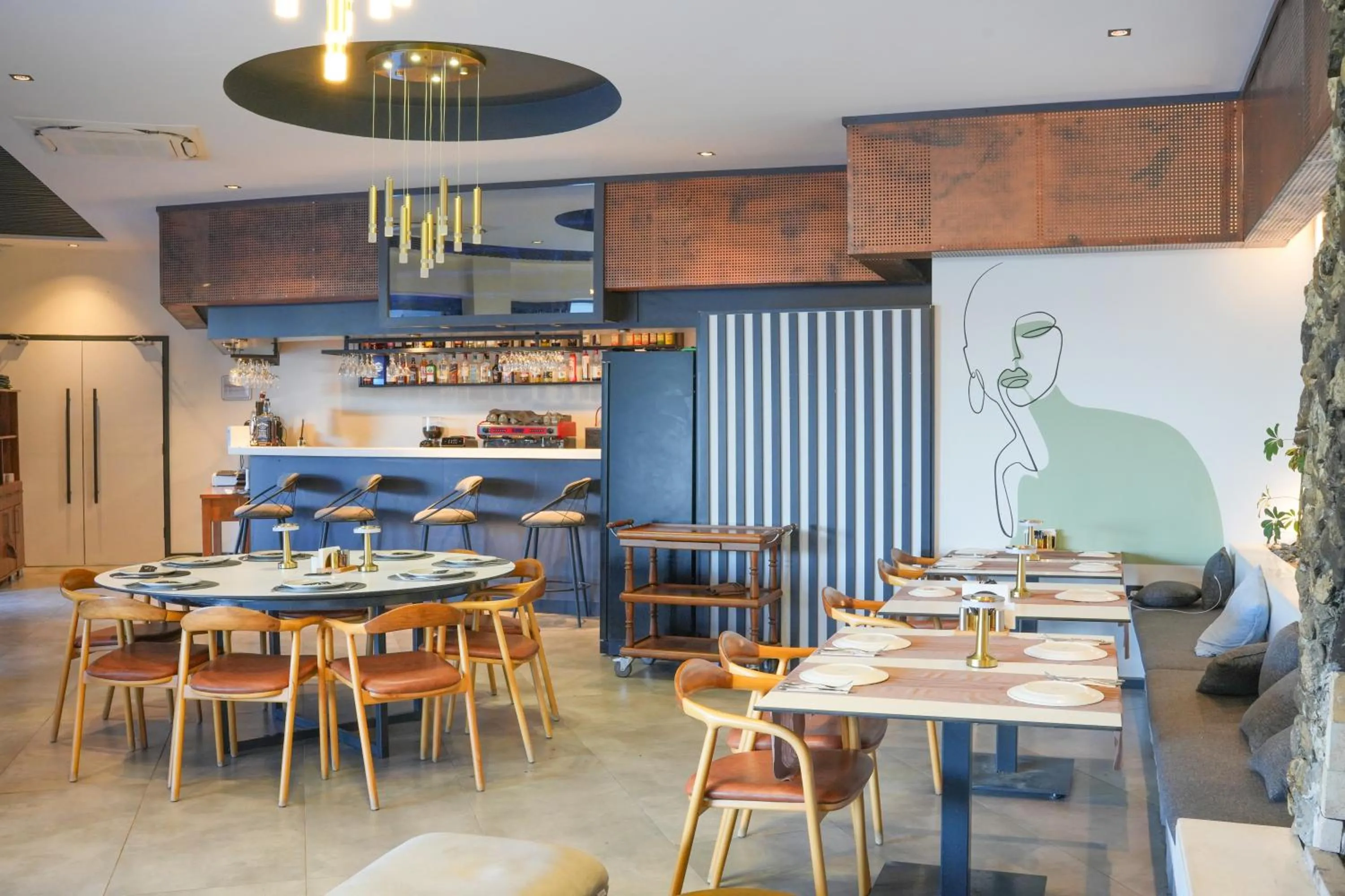 Restaurant/places to eat in Ramitos Boutique Hotel