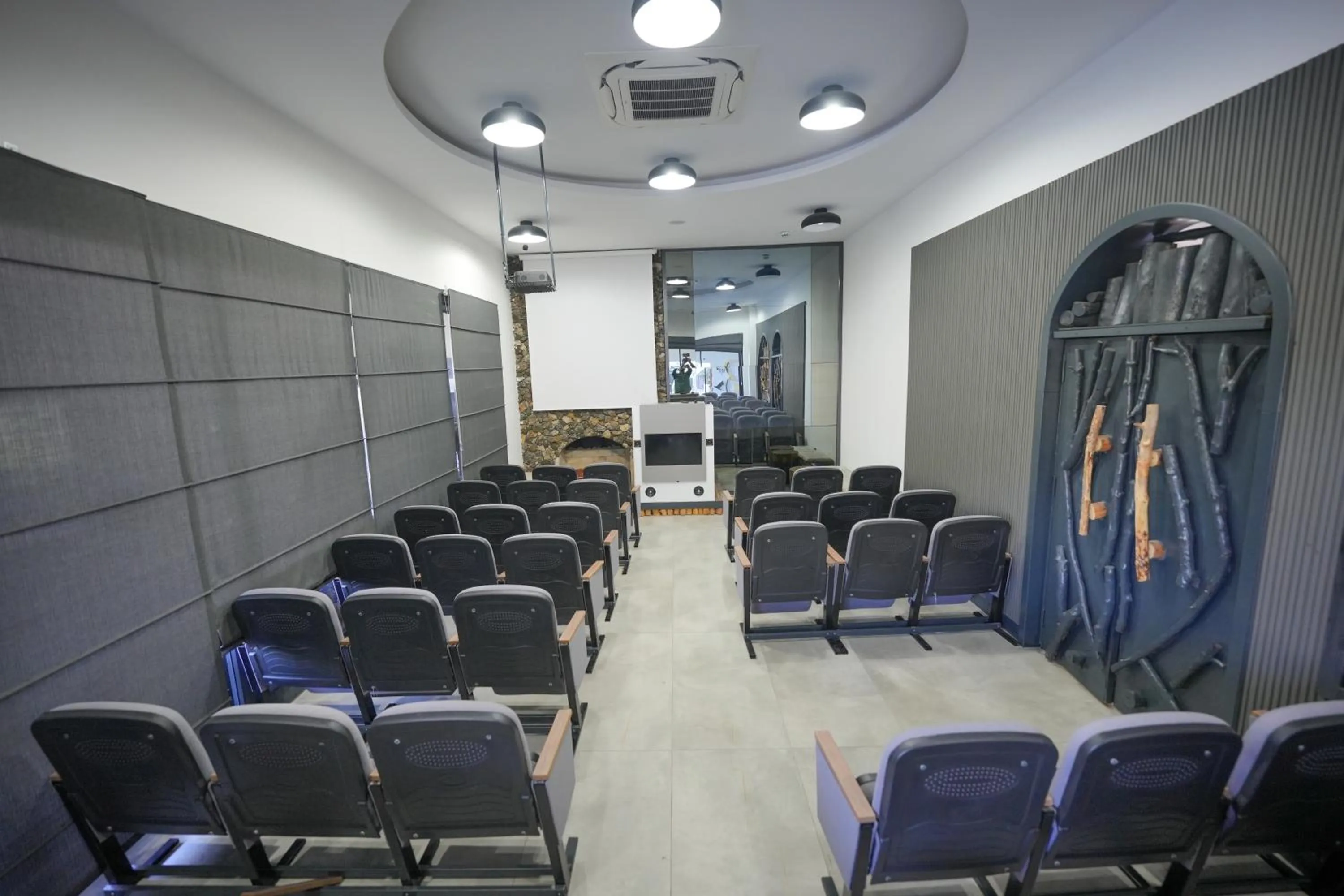 Meeting/conference room in Ramitos Boutique Hotel