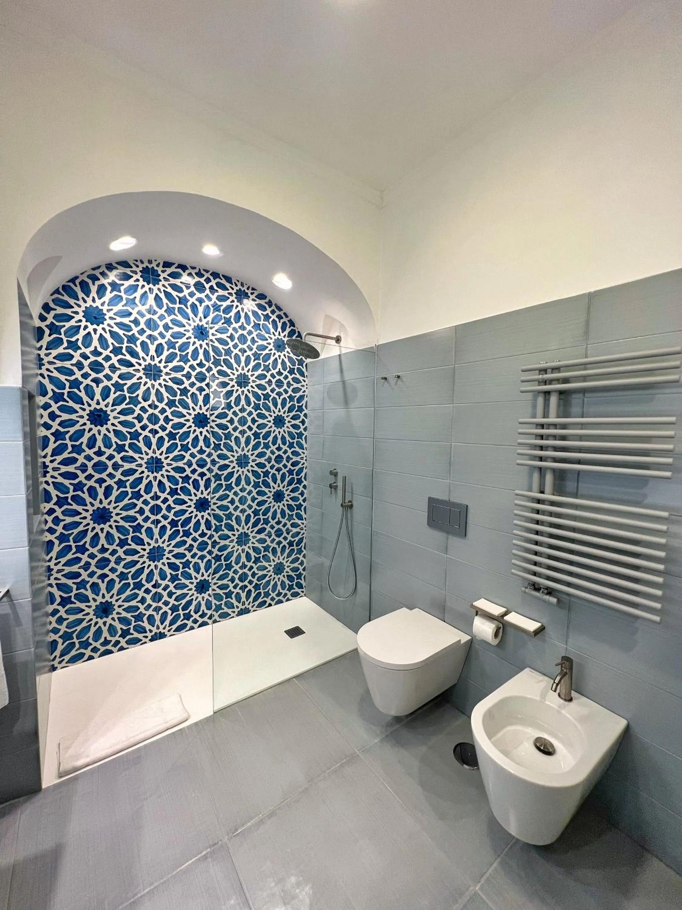 Bathroom in Villa Alba d'Oro - Historic luxury villa