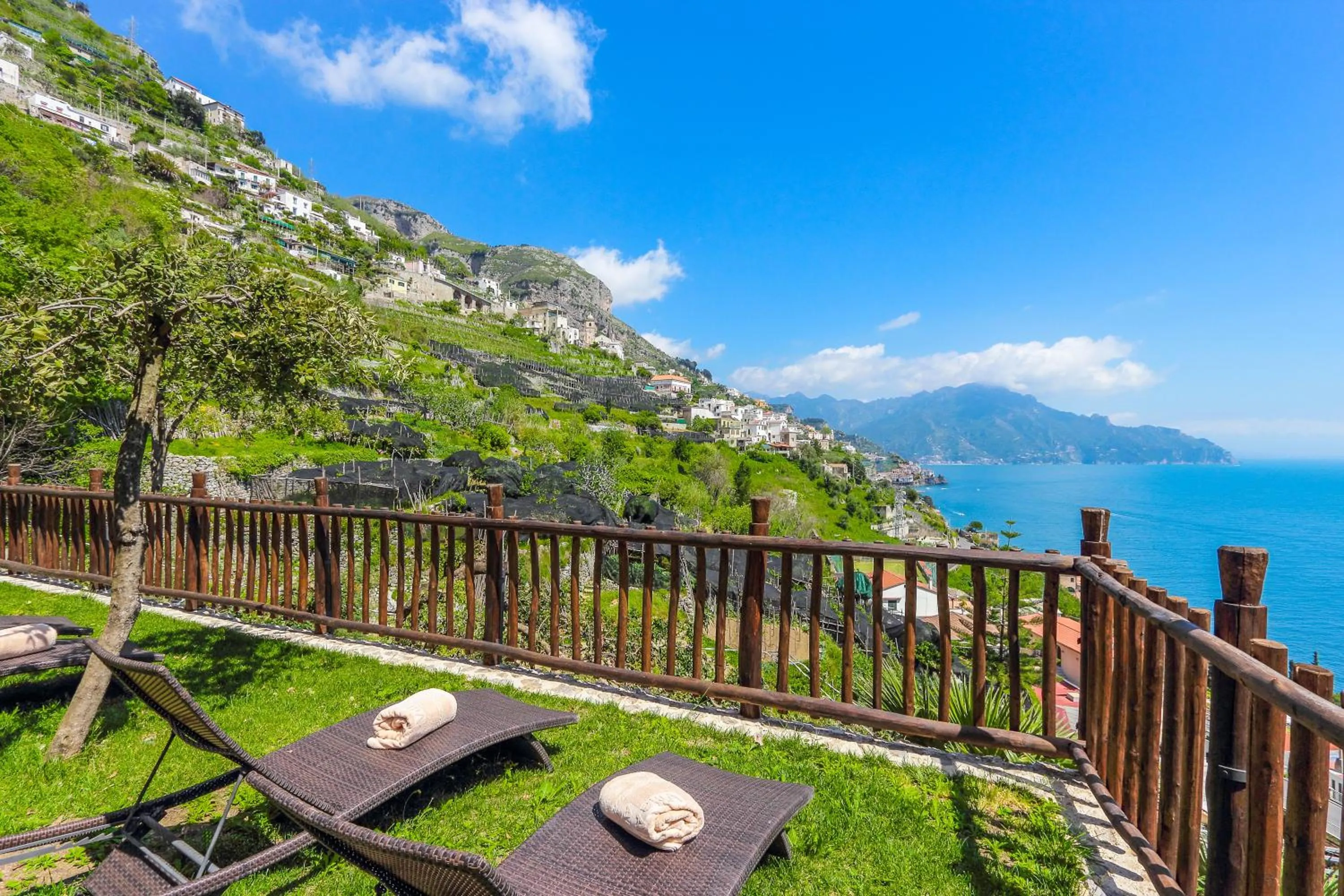 Garden in Villa Alba d'Oro - Historic luxury villa