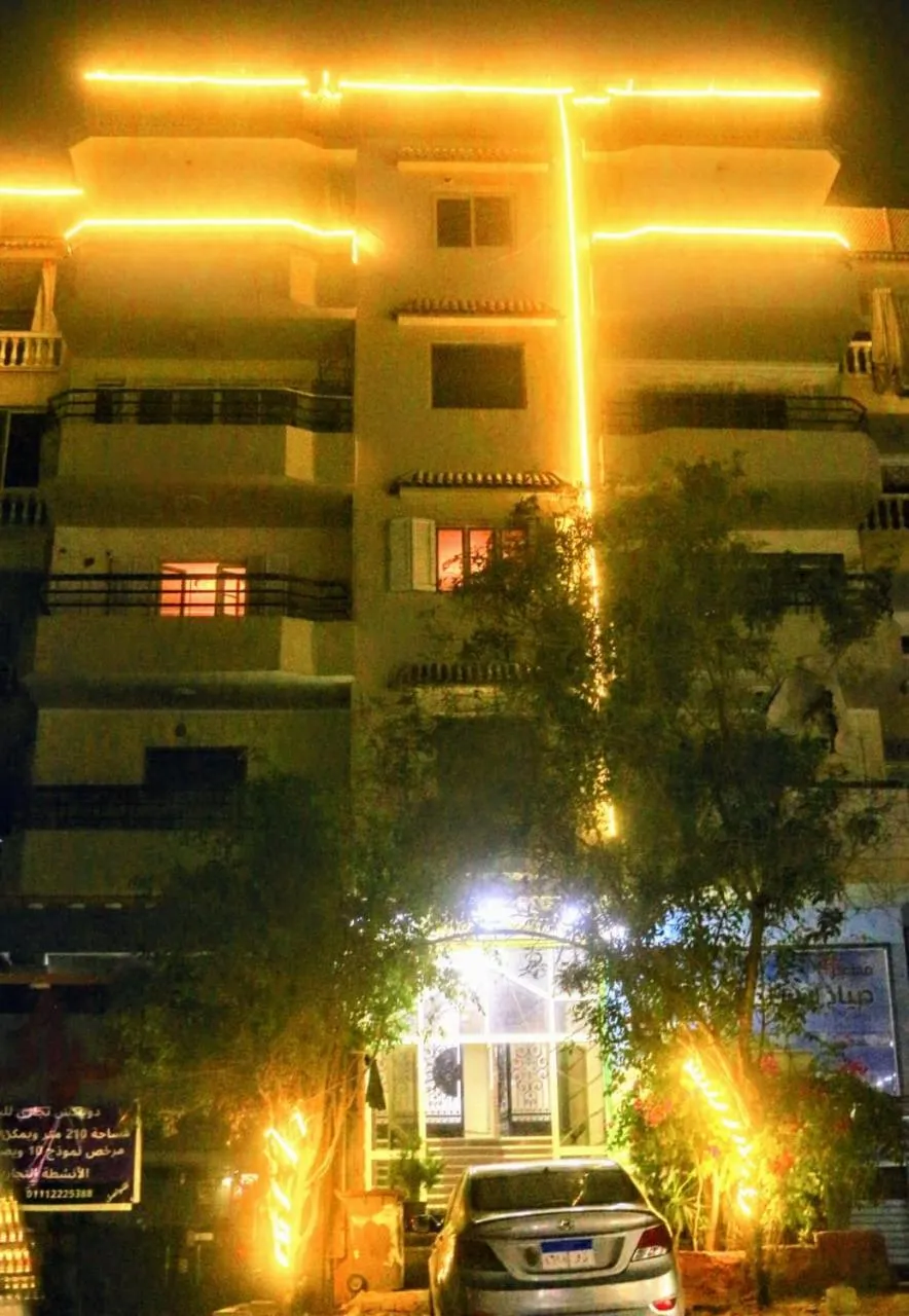 Facade/entrance in fabulous view pyramids inn hotel