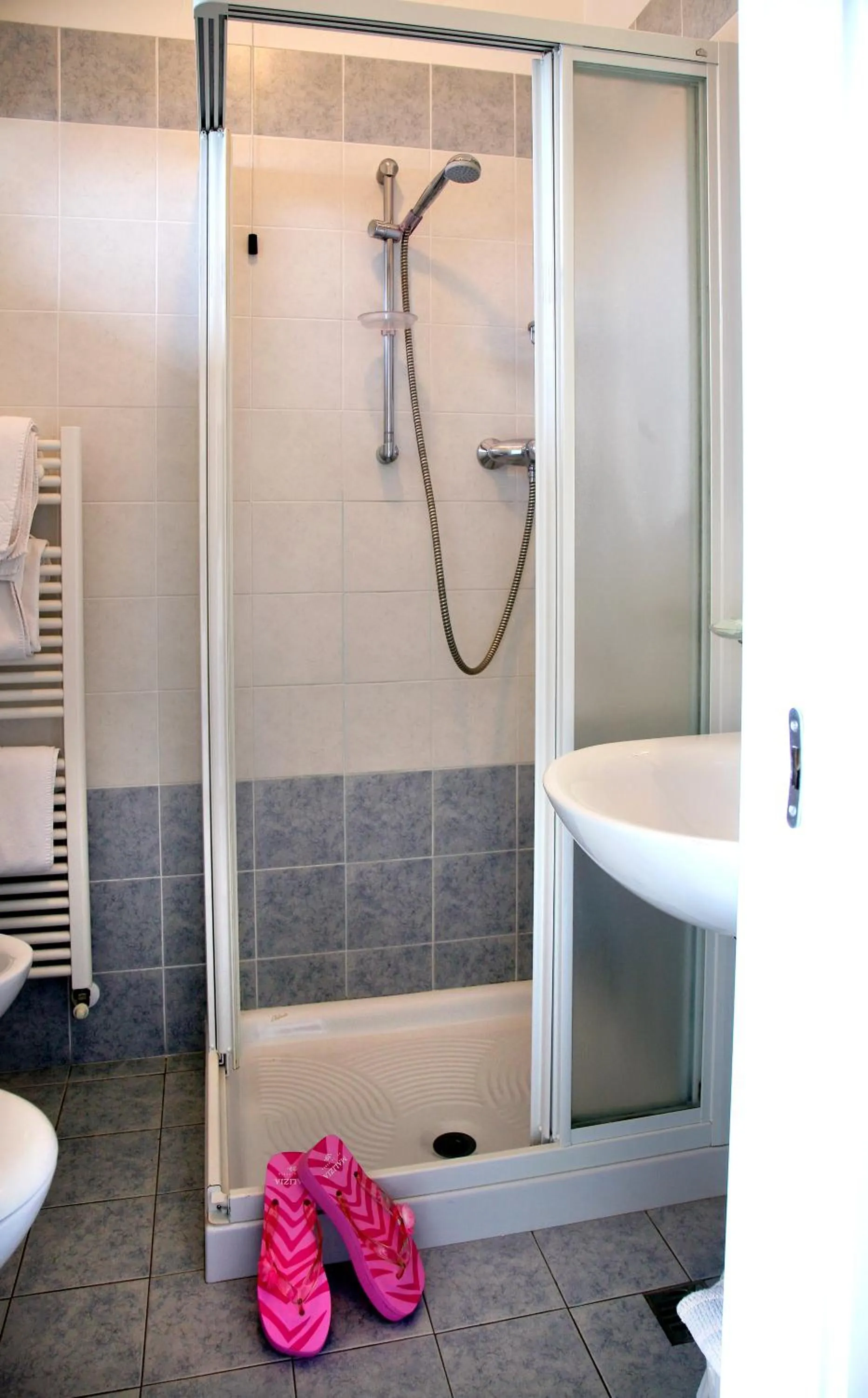 Shower in Hotel Patrizia