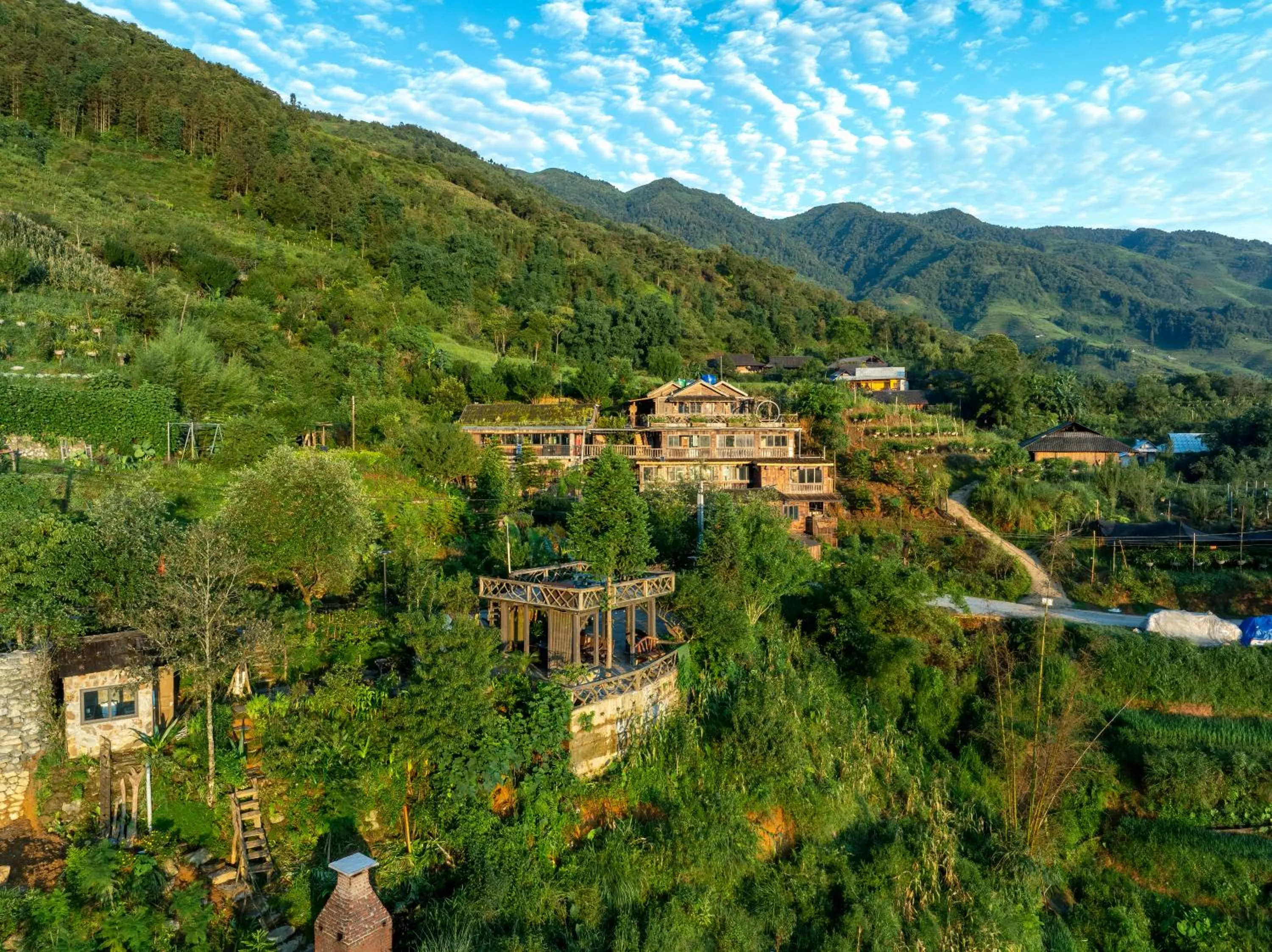 Property building in Ta Phin Cottage