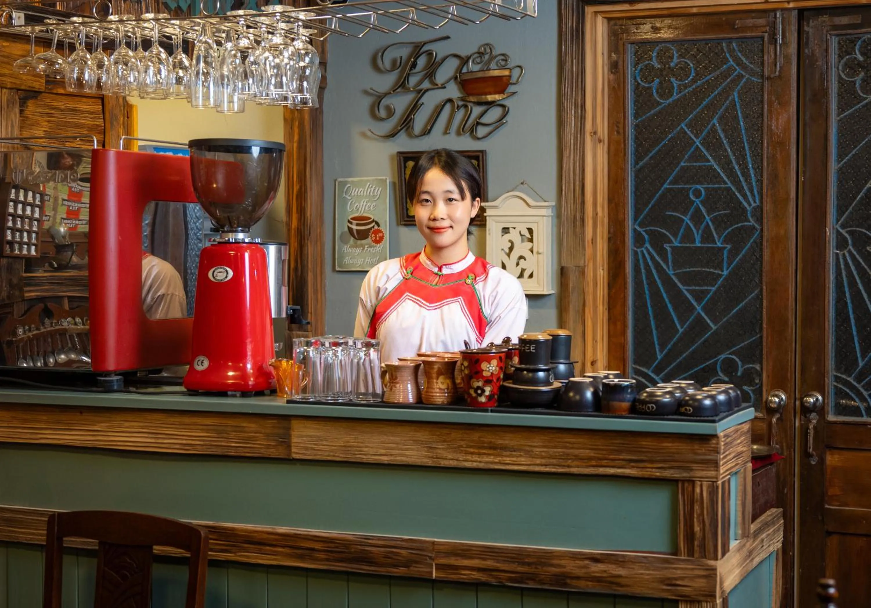 People in Ta Phin Cottage