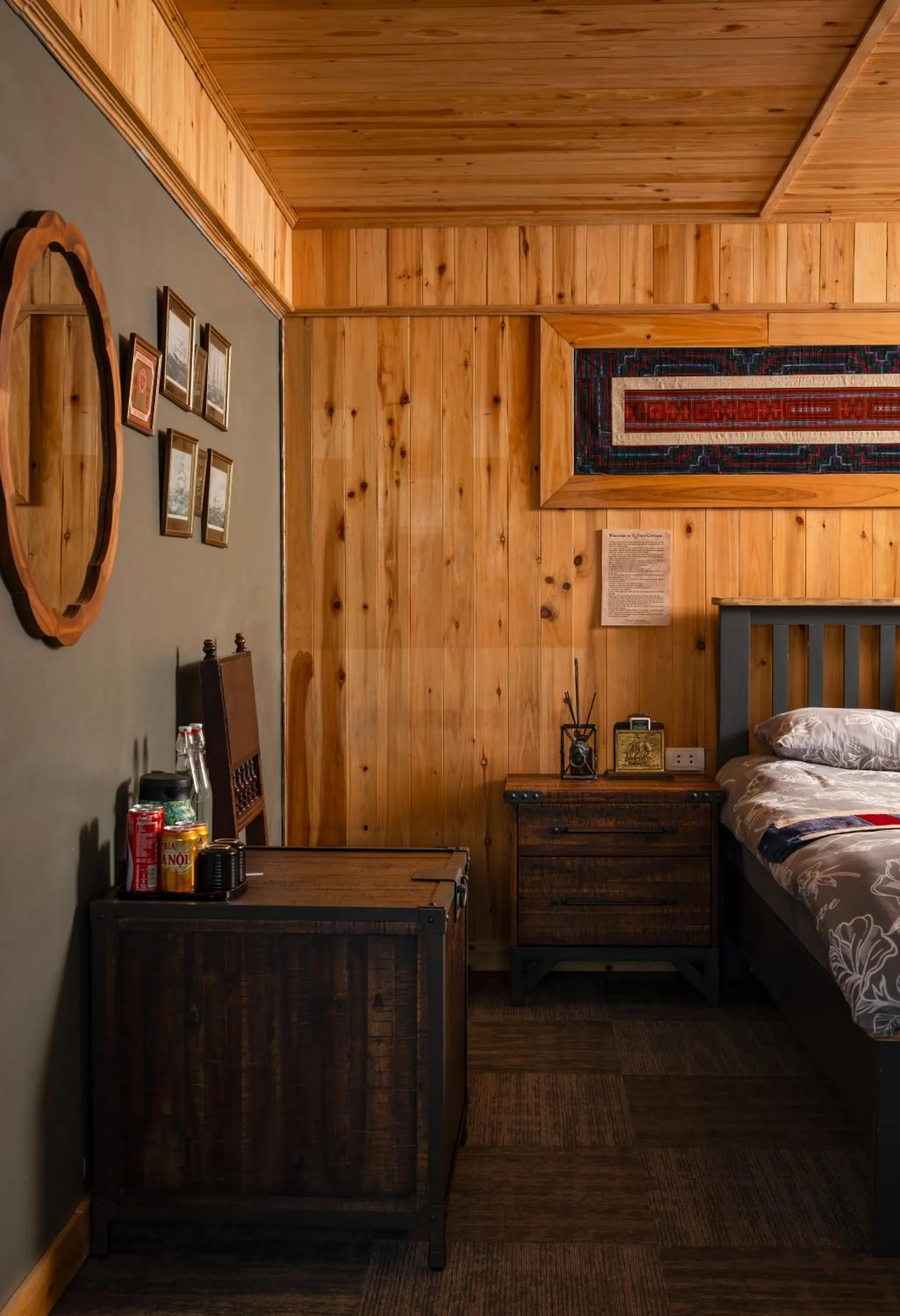 Bed in Ta Phin Cottage