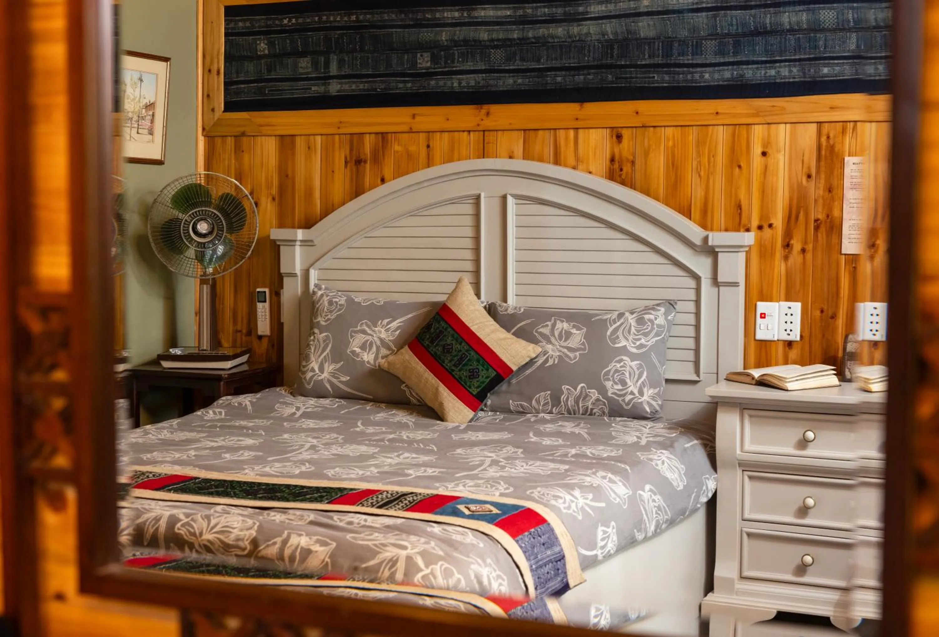 Bed in Ta Phin Cottage