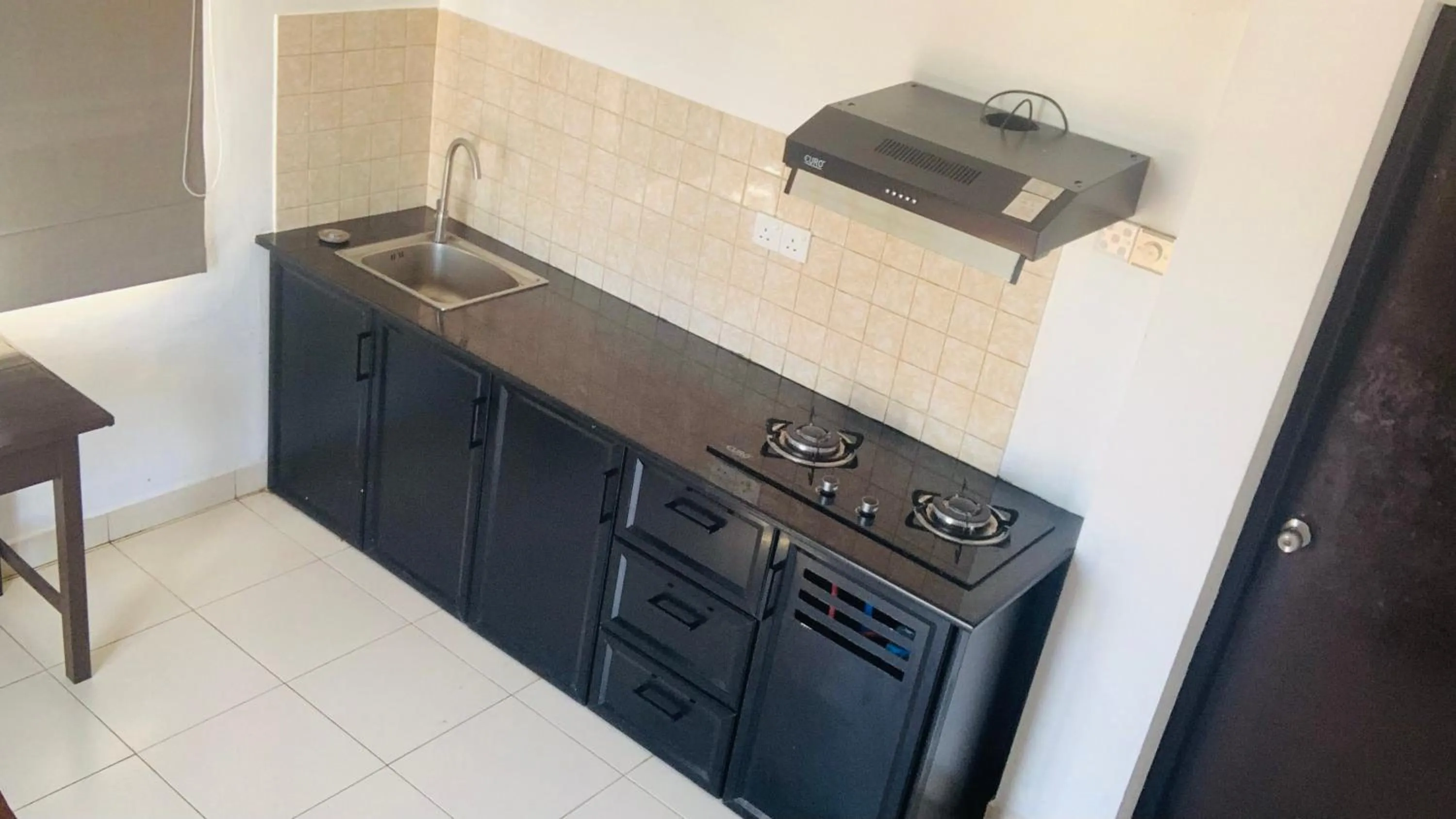 Kitchen or kitchenette in Beverly Hills Hotel