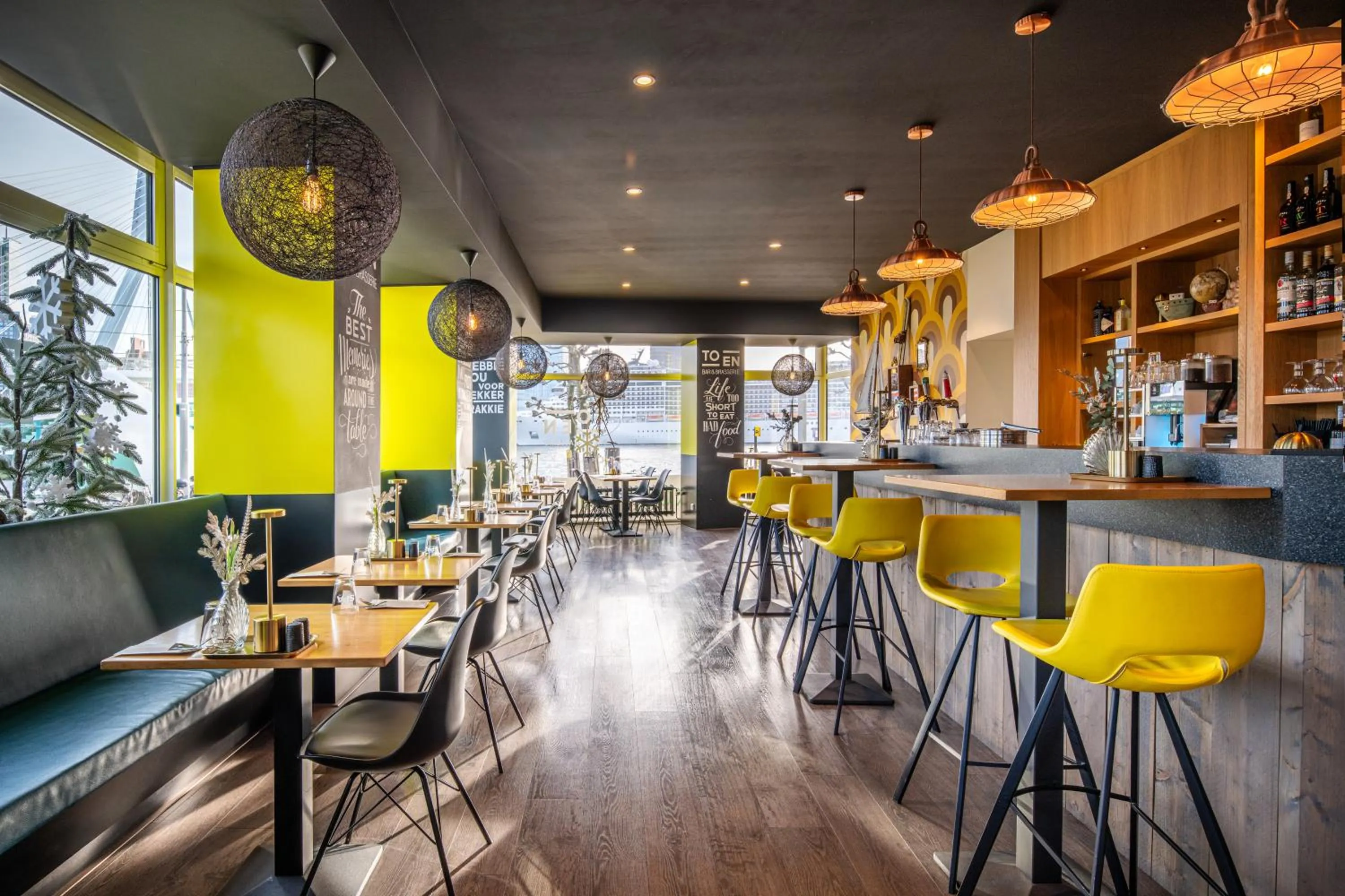 Restaurant/places to eat in Thon Hotel Rotterdam City Centre