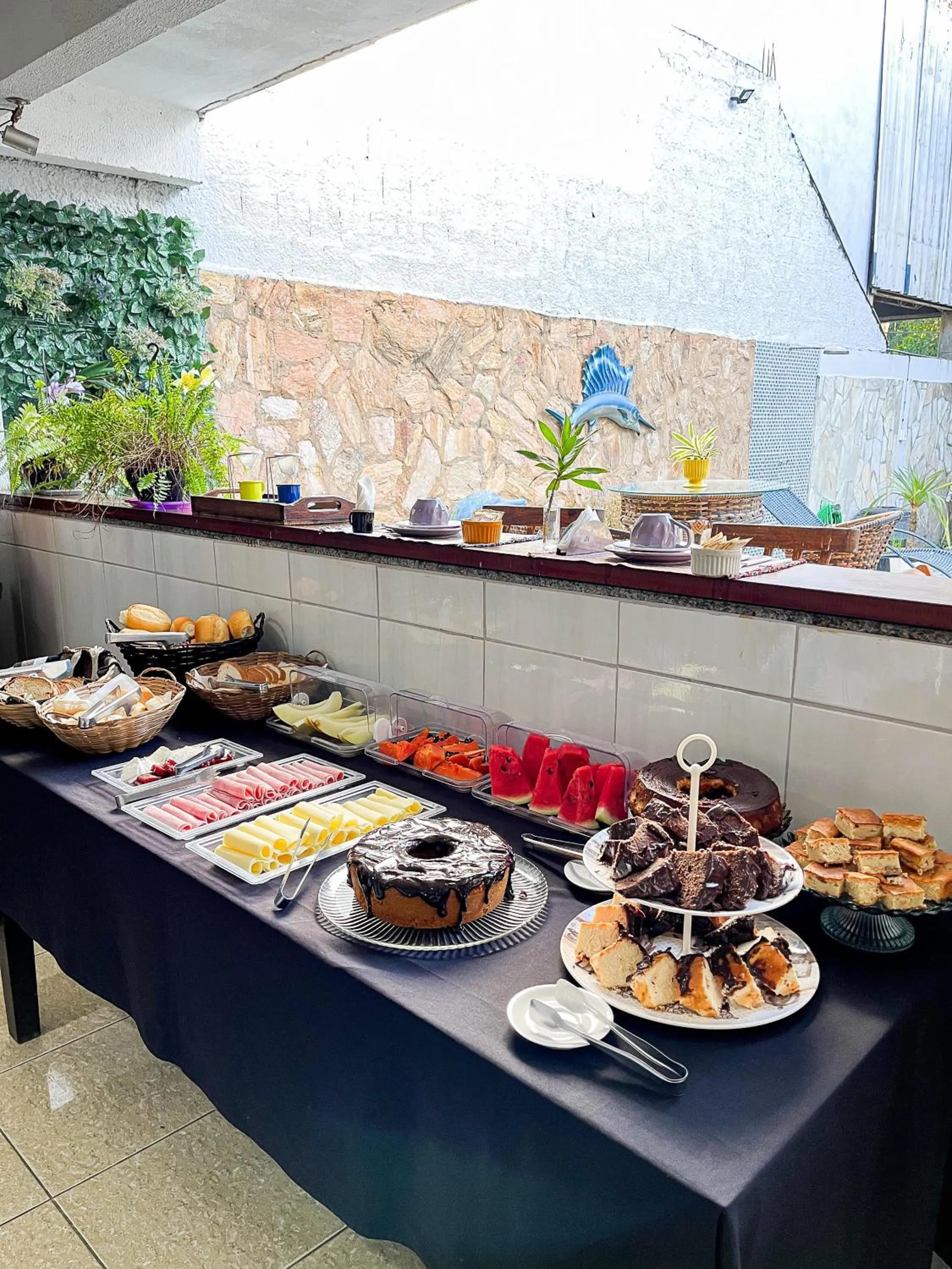 Food and drinks in Pousada Villa Real Paraty - Localização e café da manhã EXCELENTES"