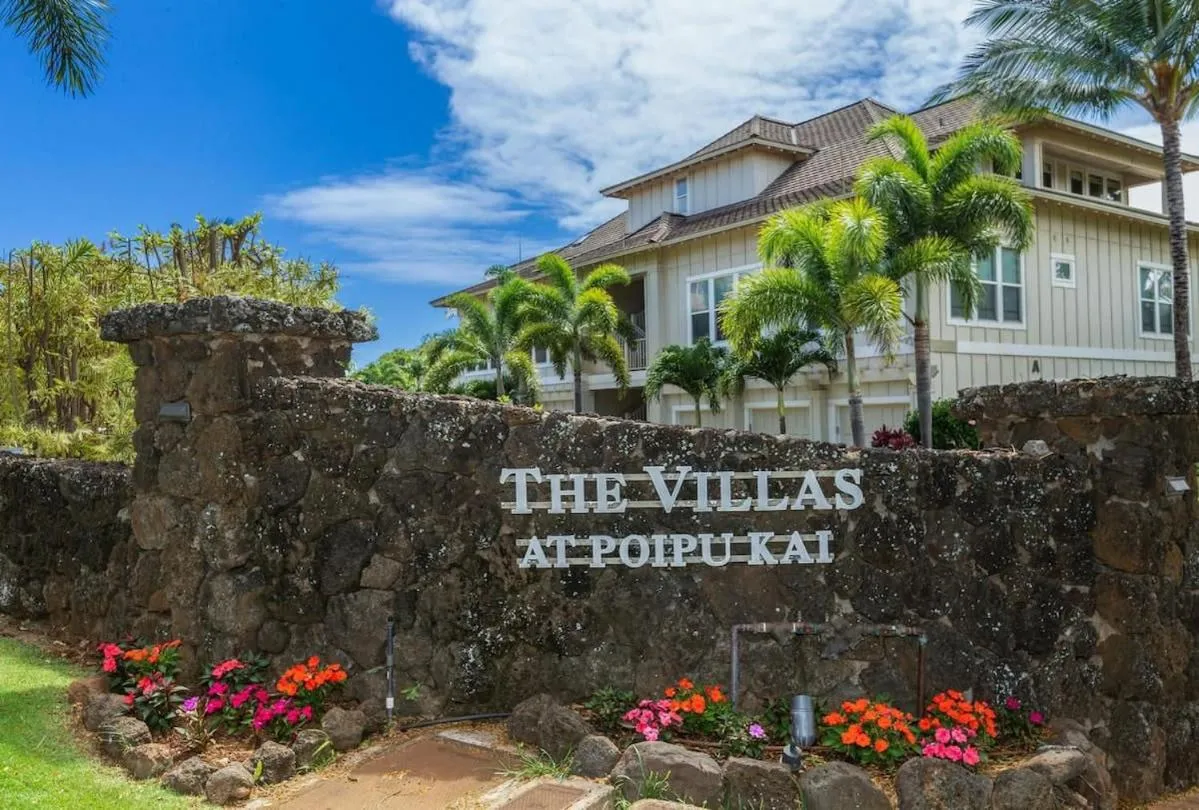 Fabulous Villa Sleeps 6 Short Walk To Poipu Brennecke and Shipwreck Beach