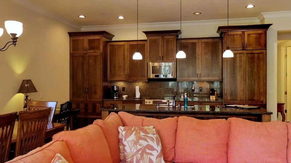 Fabulous Villa Sleeps 6 Short Walk To Poipu Brennecke and Shipwreck Beach