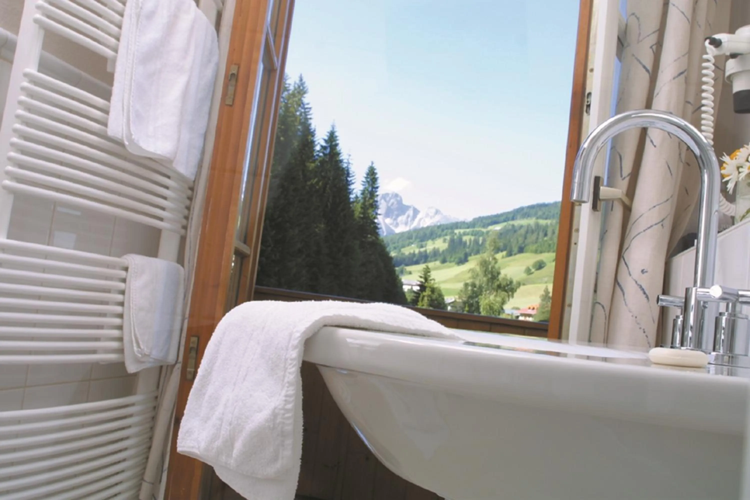 Bathroom in Hubertus Boutiquehotel Filzmoos