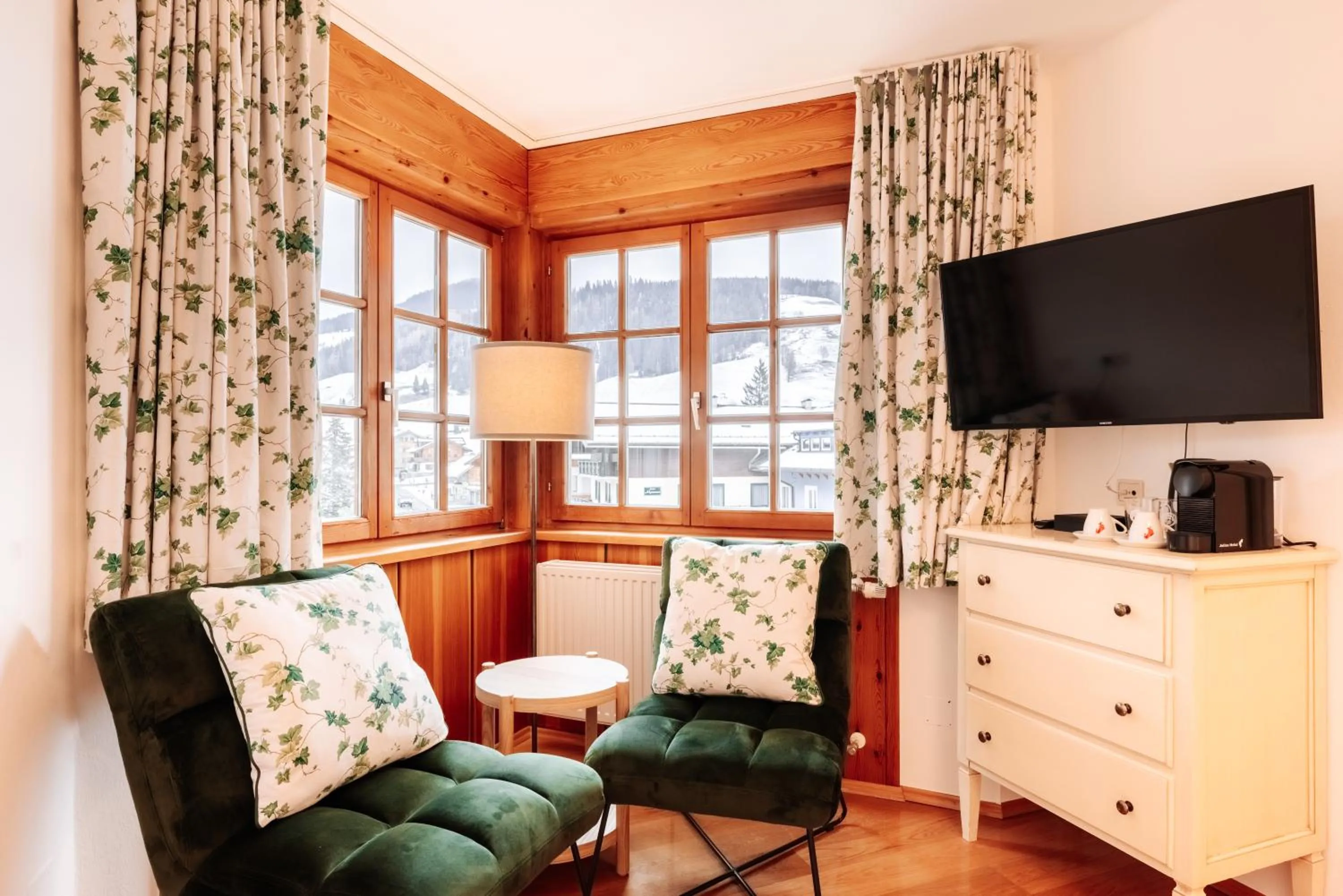 TV and multimedia in Hubertus Boutiquehotel Filzmoos