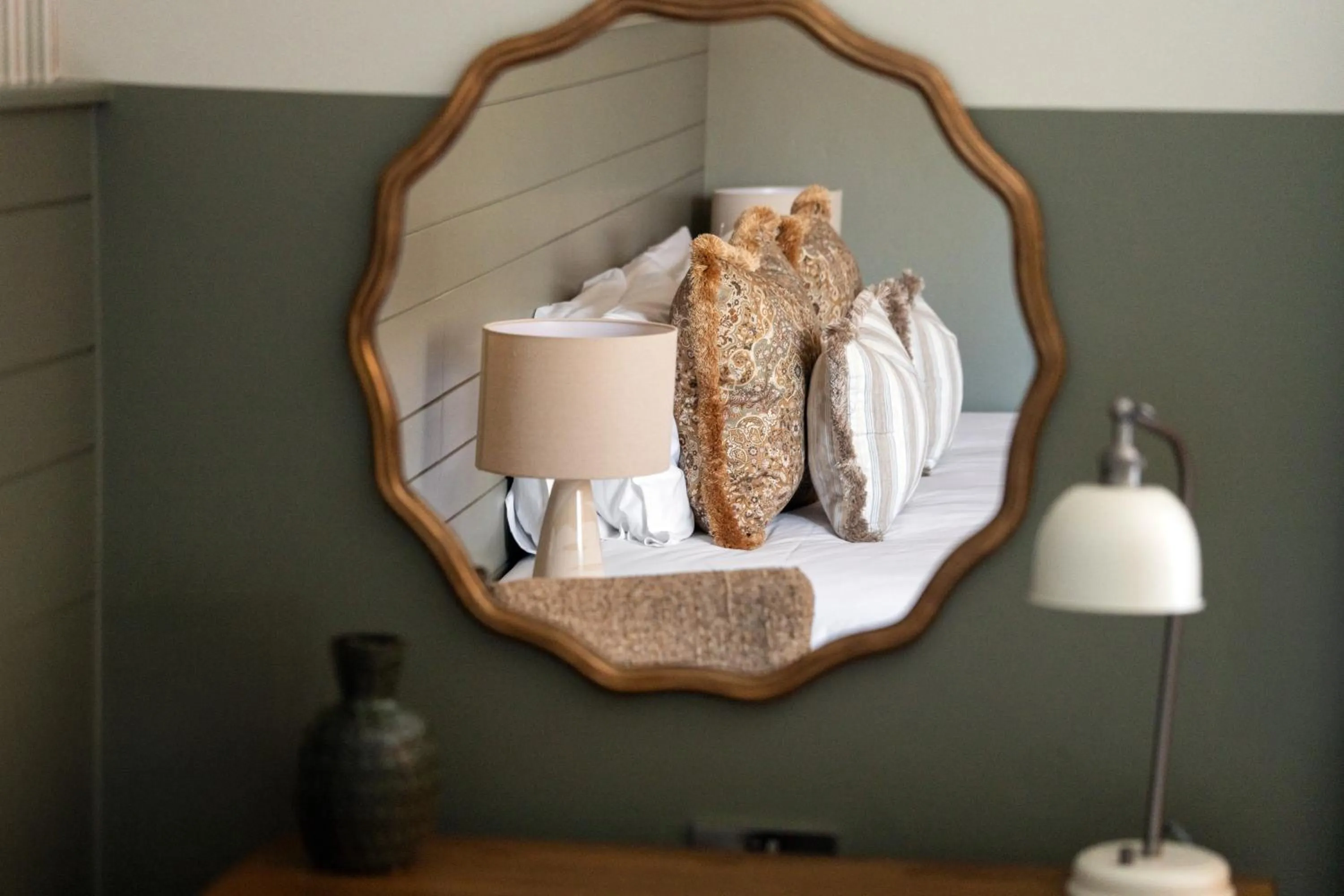 Bedroom in Crown Hotel