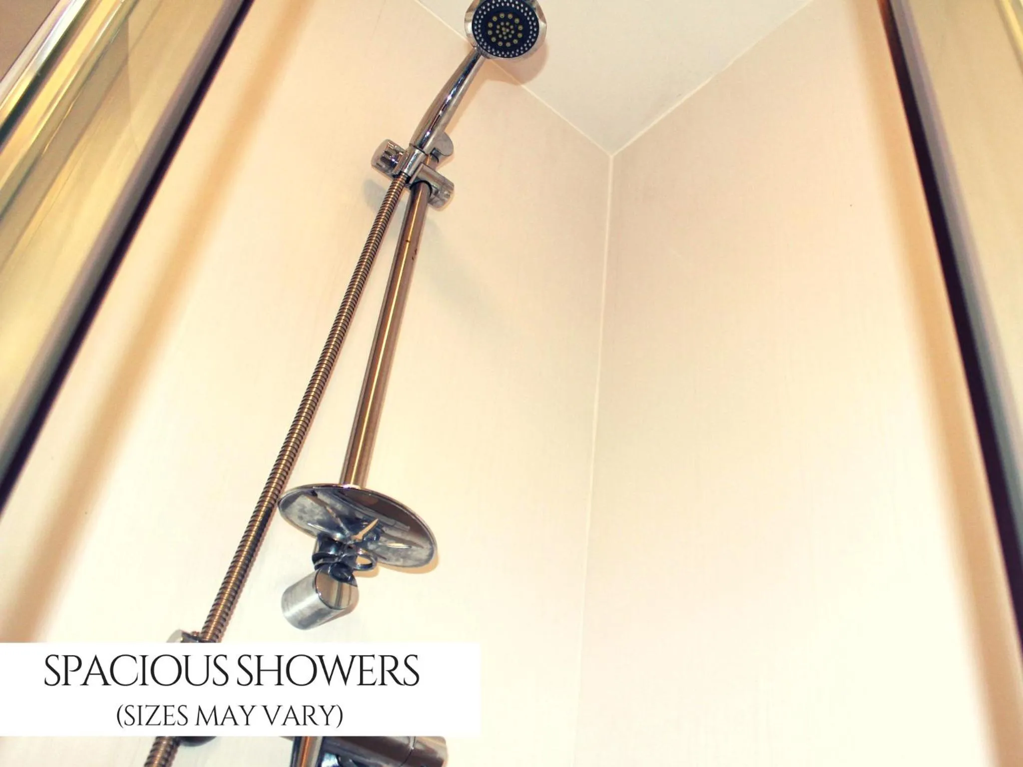 Bathroom in Royal Carlton Hotel