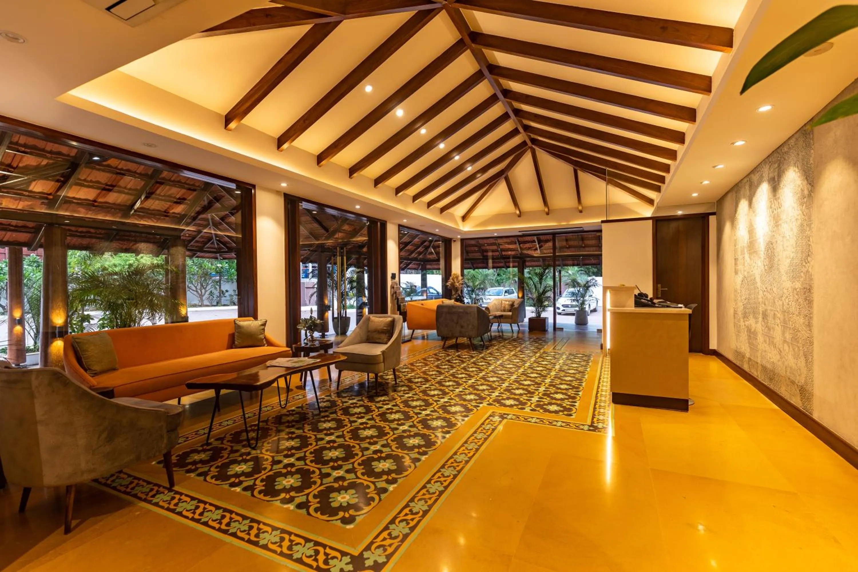 Lobby or reception in Kwality's Motel Shiraz