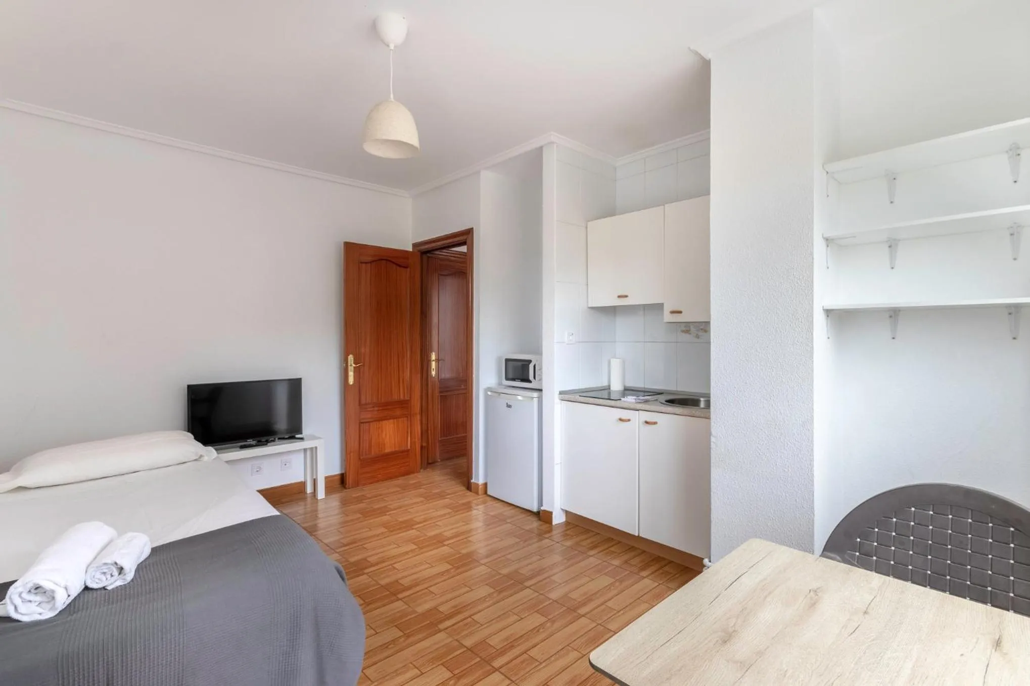 TV and multimedia in La Arena Apartamentos Zierbena