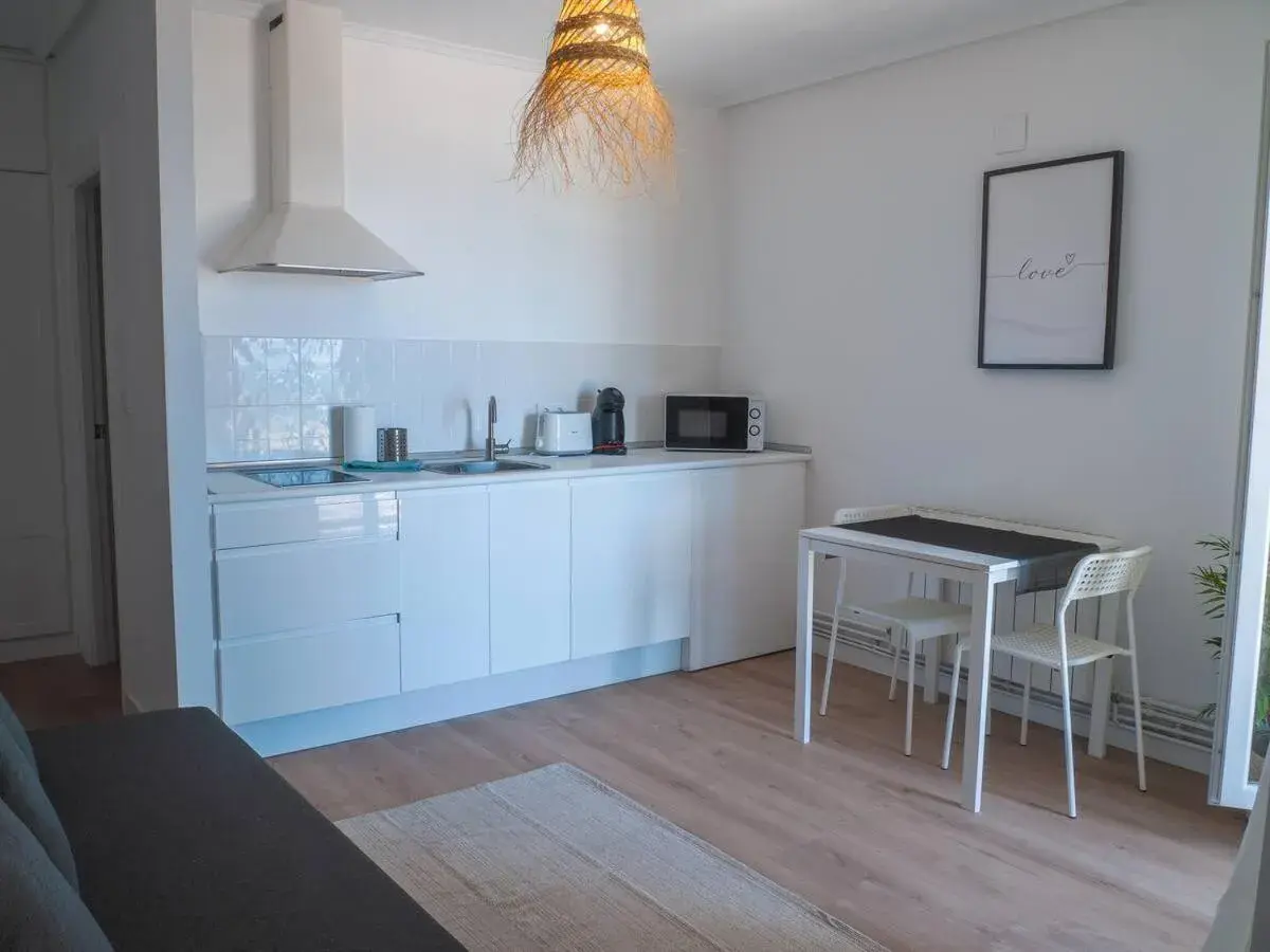 Studio with Sea View in La Arena Apartamentos Zierbena Studio with Sea View in La Arena Apartamentos Zierbena