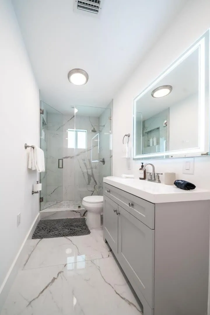 Luxury 7BR Villa Vizcaya Pool Sauna Gym Golf