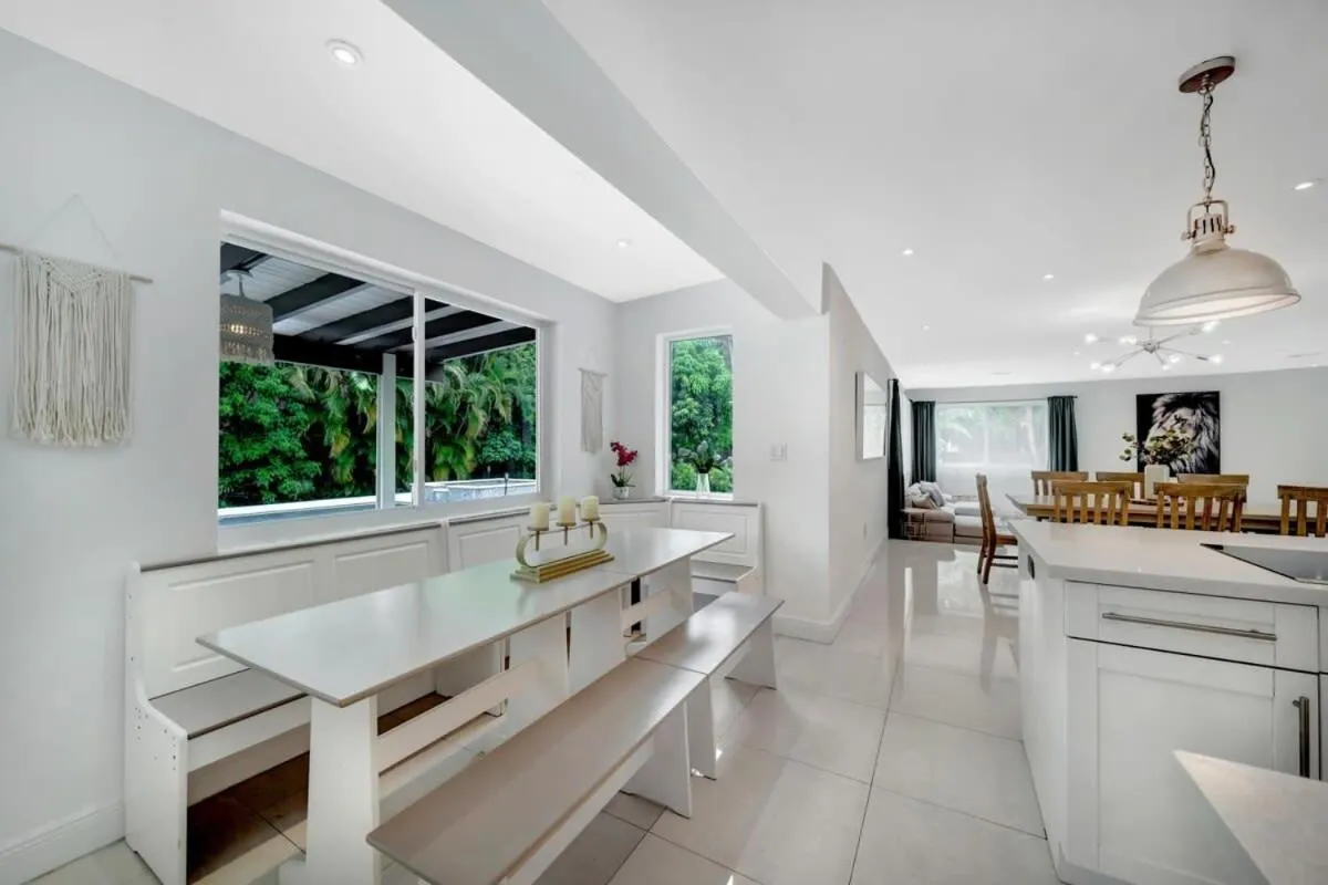 Luxury 7BR Villa Vizcaya Pool Sauna Gym Golf