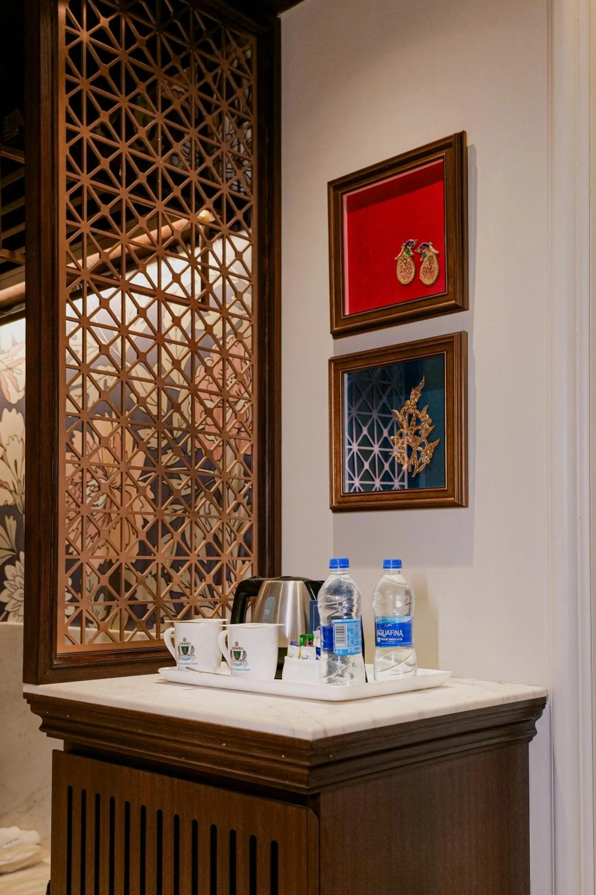 Noor-Us-Sabah Palace