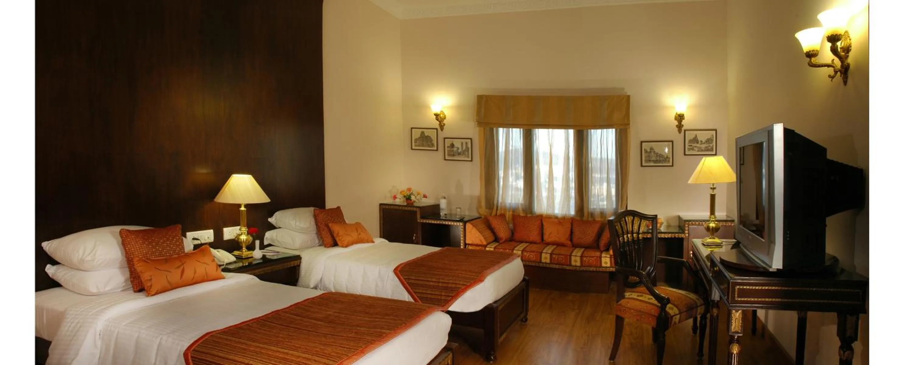 Noor-Us-Sabah Palace